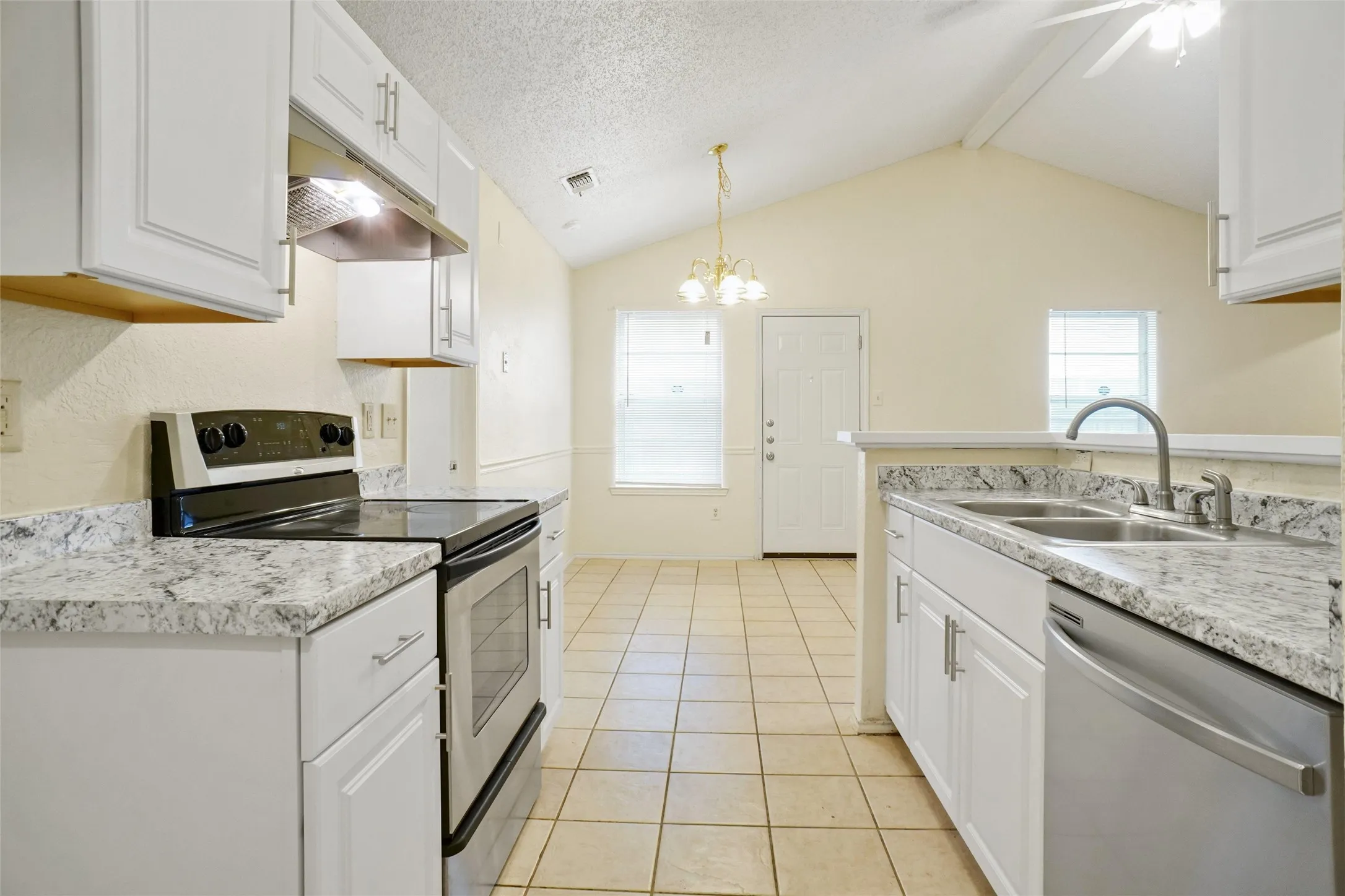 Duplex For Sale in Tarrant County , 7470 Tiffany Meadows Lane, Fort Worth, Texas 76140, 4 Bedroom, 3 Bathroom, Garage spaces, 0 Sqft, built in 1984, mls#21233552, Real Estate Agent in Fort Worth, Homes For Sale in Tarrant county, Homes For Sale in Fort Worth, Realtor in Fort Worth Texas, Real Estate Brokerage Independent Realty Texas, Luminita Cordes Realtor