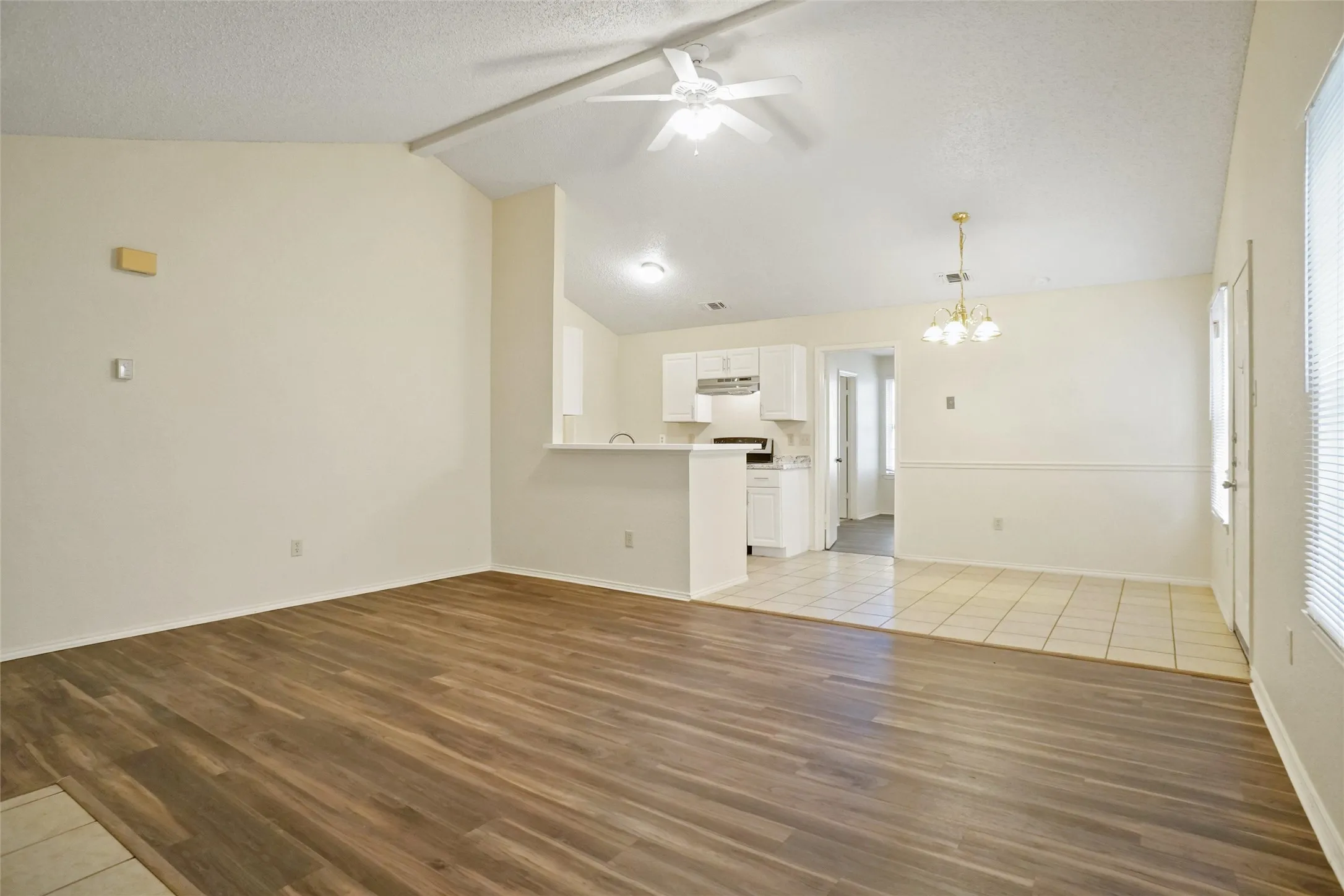 Duplex For Sale in Tarrant County , 7470 Tiffany Meadows Lane, Fort Worth, Texas 76140, 4 Bedroom, 3 Bathroom, Garage spaces, 0 Sqft, built in 1984, mls#21233552, Real Estate Agent in Fort Worth, Homes For Sale in Tarrant county, Homes For Sale in Fort Worth, Realtor in Fort Worth Texas, Real Estate Brokerage Independent Realty Texas, Luminita Cordes Realtor