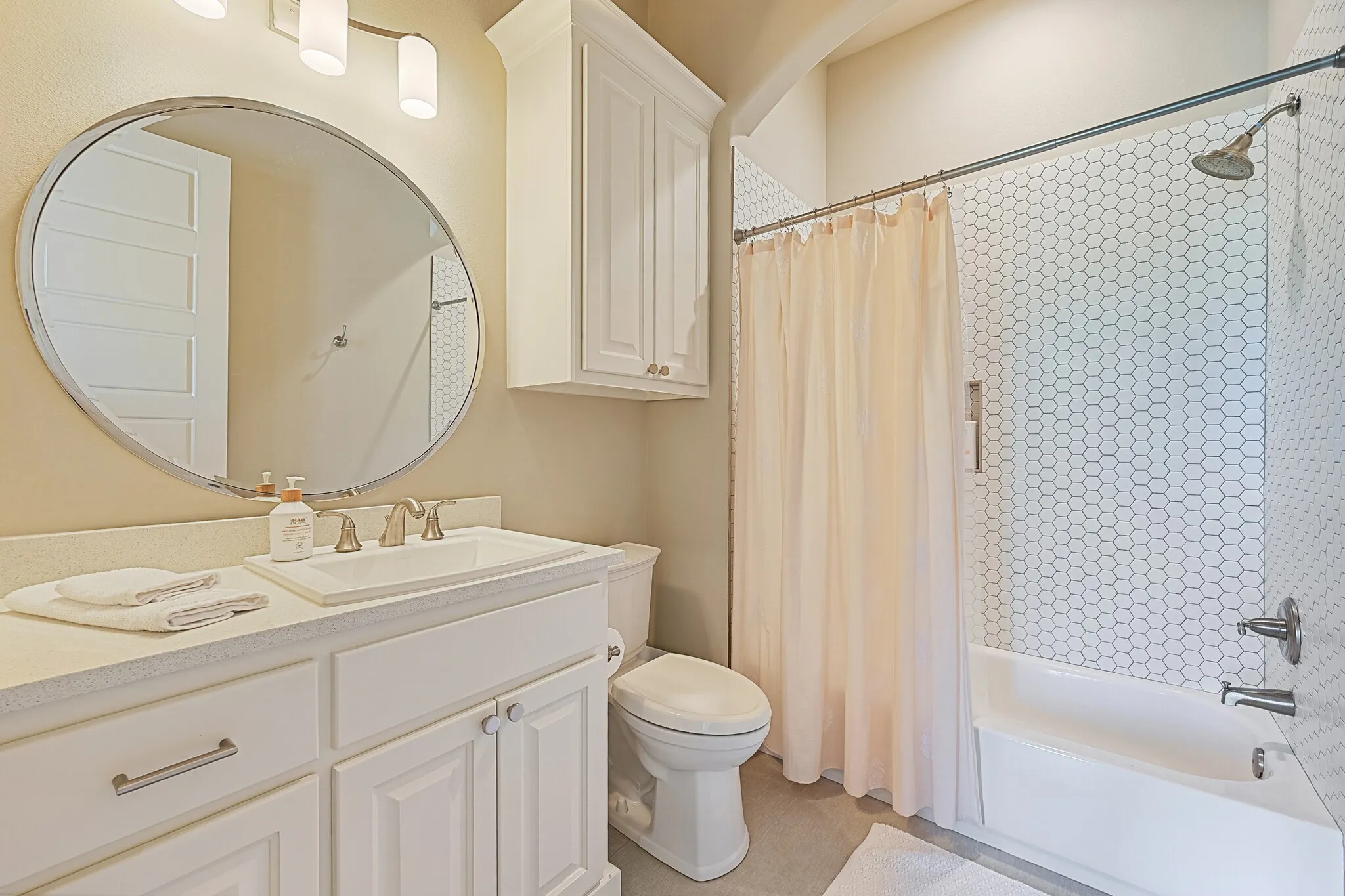 Single Family Residence For Sale in Tarrant County , 7120 Shady Grove Road, Keller, Texas 76248, 5 Bedroom, 6 Bathroom, 6 Garage spaces, 6,157 Sqft, built in 2017, Price $4,200,000, mls#21246536, Real Estate Agent in Keller, Homes For Sale in Tarrant county, Homes For Sale in Keller, Realtor in Keller Texas, Real Estate Brokerage Independent Realty Texas, Luminita Cordes Realtor