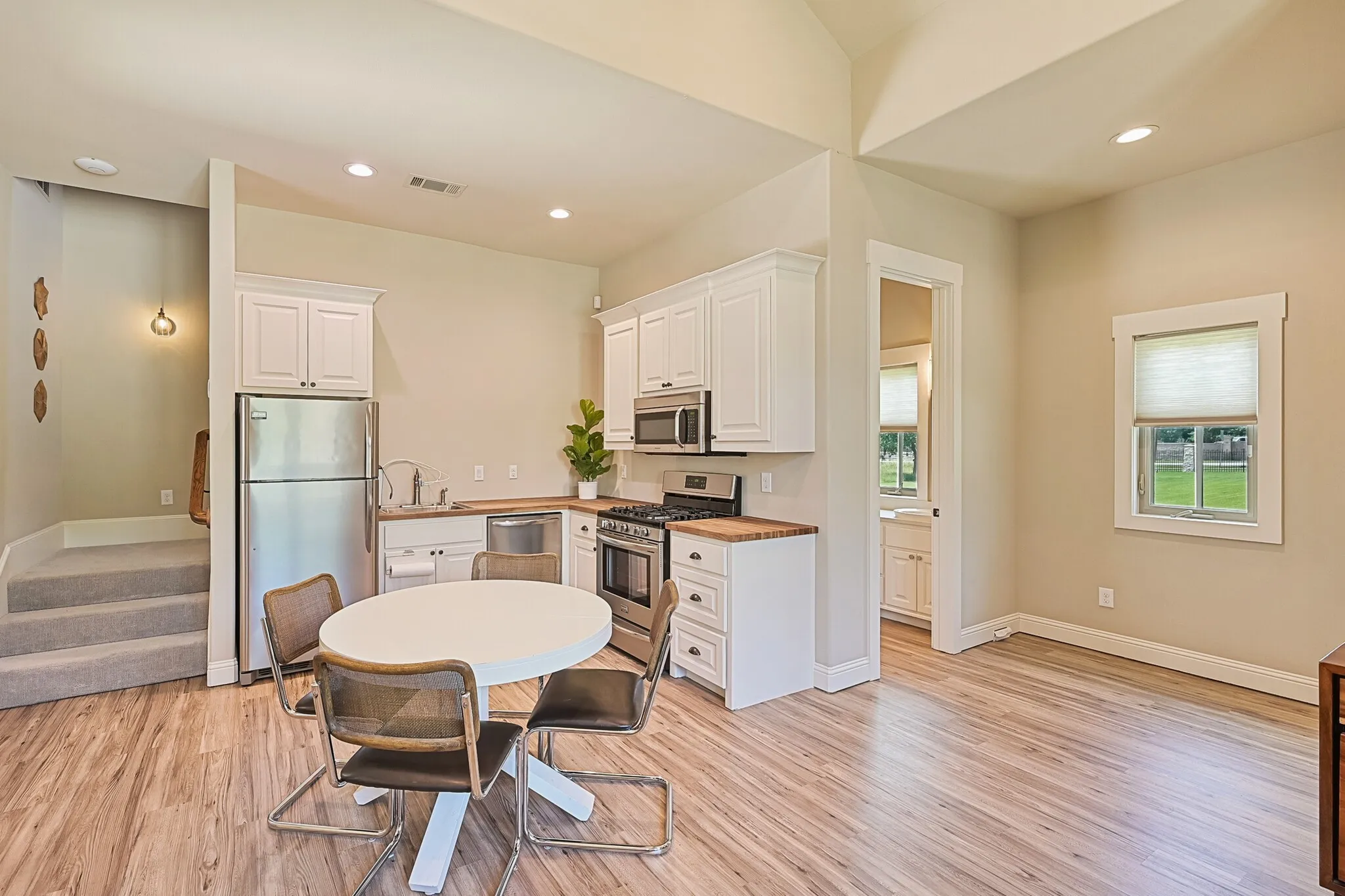 Single Family Residence For Sale in Tarrant County , 7120 Shady Grove Road, Keller, Texas 76248, 5 Bedroom, 6 Bathroom, 6 Garage spaces, 6,157 Sqft, built in 2017, Price $4,200,000, mls#21246536, Real Estate Agent in Keller, Homes For Sale in Tarrant county, Homes For Sale in Keller, Realtor in Keller Texas, Real Estate Brokerage Independent Realty Texas, Luminita Cordes Realtor
