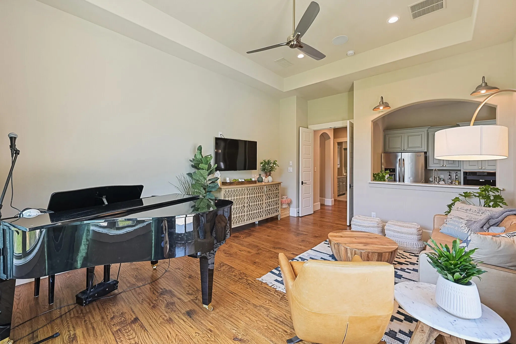 Single Family Residence For Sale in Tarrant County , 7120 Shady Grove Road, Keller, Texas 76248, 5 Bedroom, 6 Bathroom, 6 Garage spaces, 6,157 Sqft, built in 2017, Price $4,200,000, mls#21246536, Real Estate Agent in Keller, Homes For Sale in Tarrant county, Homes For Sale in Keller, Realtor in Keller Texas, Real Estate Brokerage Independent Realty Texas, Luminita Cordes Realtor