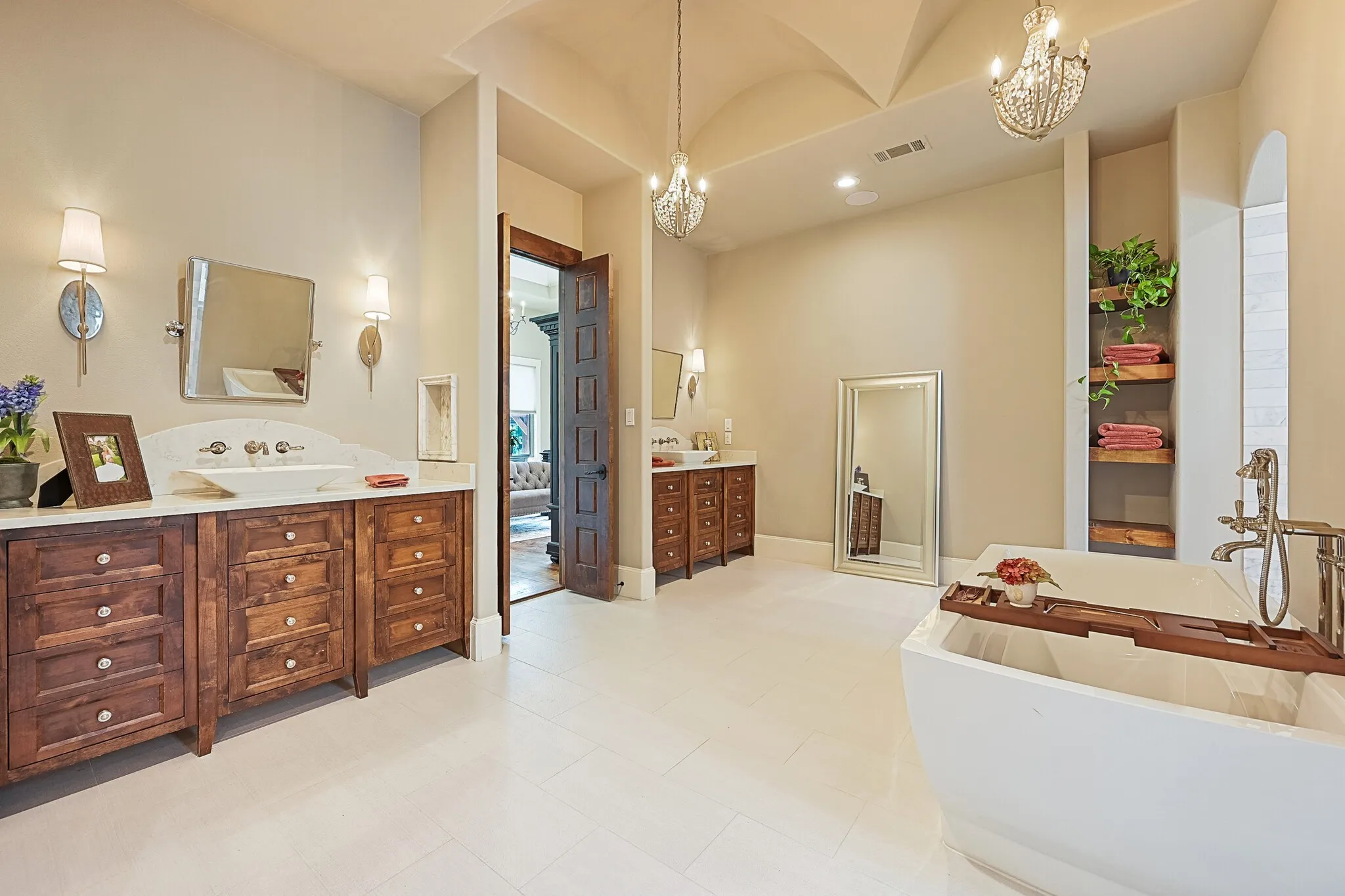 Single Family Residence For Sale in Tarrant County , 7120 Shady Grove Road, Keller, Texas 76248, 5 Bedroom, 6 Bathroom, 6 Garage spaces, 6,157 Sqft, built in 2017, Price $4,200,000, mls#21246536, Real Estate Agent in Keller, Homes For Sale in Tarrant county, Homes For Sale in Keller, Realtor in Keller Texas, Real Estate Brokerage Independent Realty Texas, Luminita Cordes Realtor