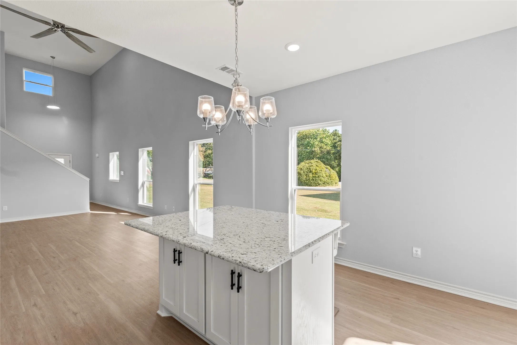 Single Family Residence For Sale in Henderson County , 314 Oak Creek Drive, Tool, Texas 75143, 4 Bedroom, 3 Bathroom, 2 Garage spaces, 2,039 Sqft, built in 2024, New Construction - Complete, mls#21244881, Real Estate Agent in Tool, Homes For Sale in Henderson county, Homes For Sale in Tool, Realtor in Tool Texas, Real Estate Brokerage Independent Realty Texas, Luminita Cordes Realtor