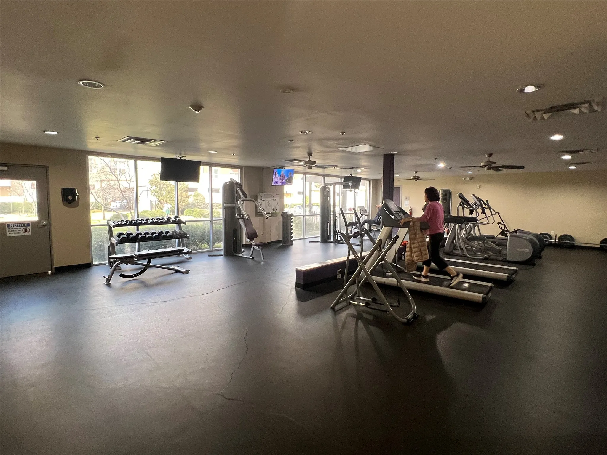 Condominium For Sale in Dallas County , 1100 W Trinity Mills Road 3015, Carrollton, Texas 75006, 2 Bedrooms, 2 Bathrooms, Garage spaces, 1,295 Sqft, built in 2012, Price $320,000, mls#21246864, Real Estate Agent in Carrollton, Homes For Sale in Dallas county, Homes For Sale in Carrollton, Realtor in Carrollton Texas, Real Estate Brokerage Independent Realty Texas, Luminita Cordes Realtor