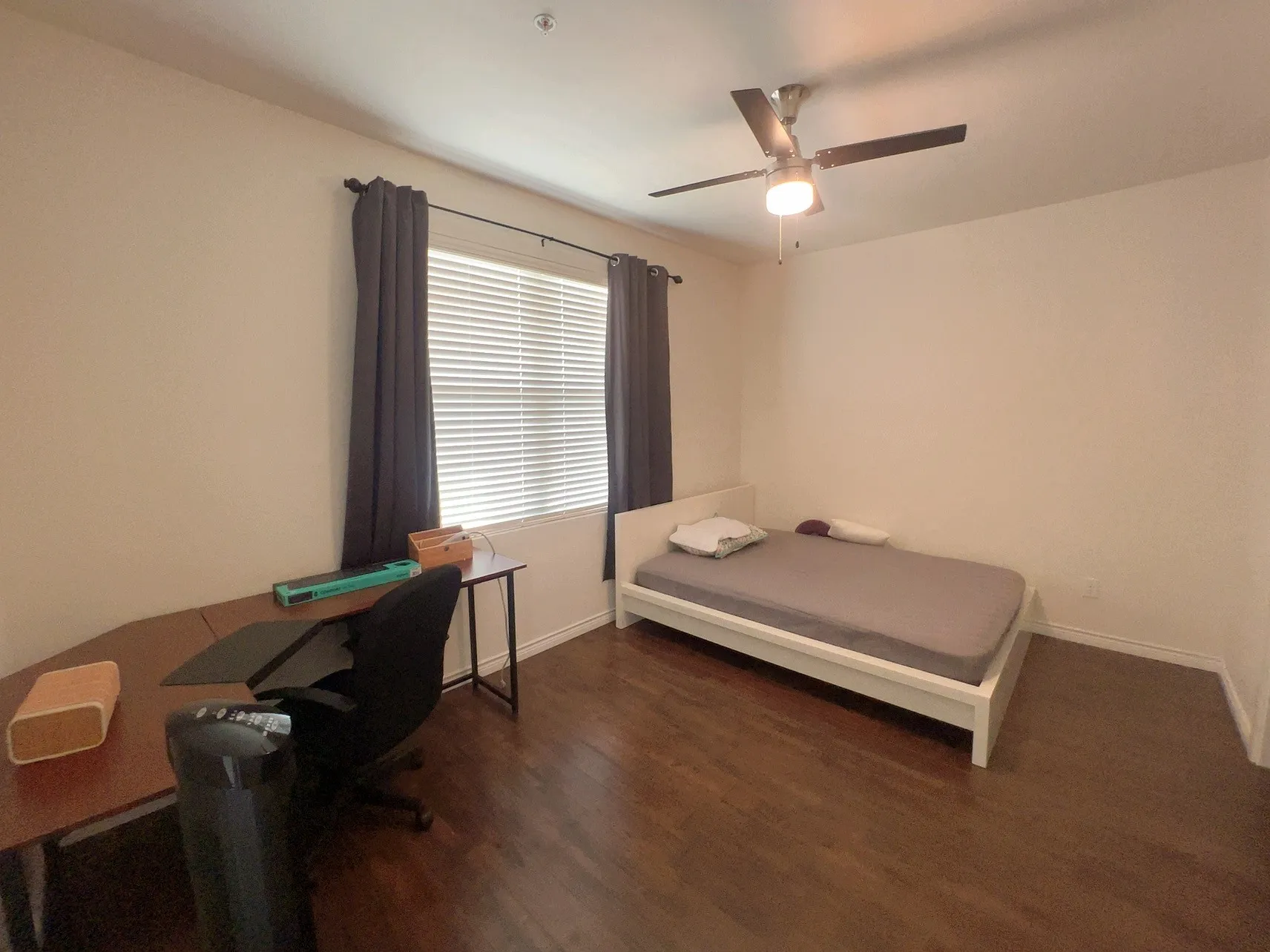 Condominium For Sale in Dallas County , 1100 W Trinity Mills Road 3015, Carrollton, Texas 75006, 2 Bedrooms, 2 Bathrooms, Garage spaces, 1,295 Sqft, built in 2012, Price $320,000, mls#21246864, Real Estate Agent in Carrollton, Homes For Sale in Dallas county, Homes For Sale in Carrollton, Realtor in Carrollton Texas, Real Estate Brokerage Independent Realty Texas, Luminita Cordes Realtor