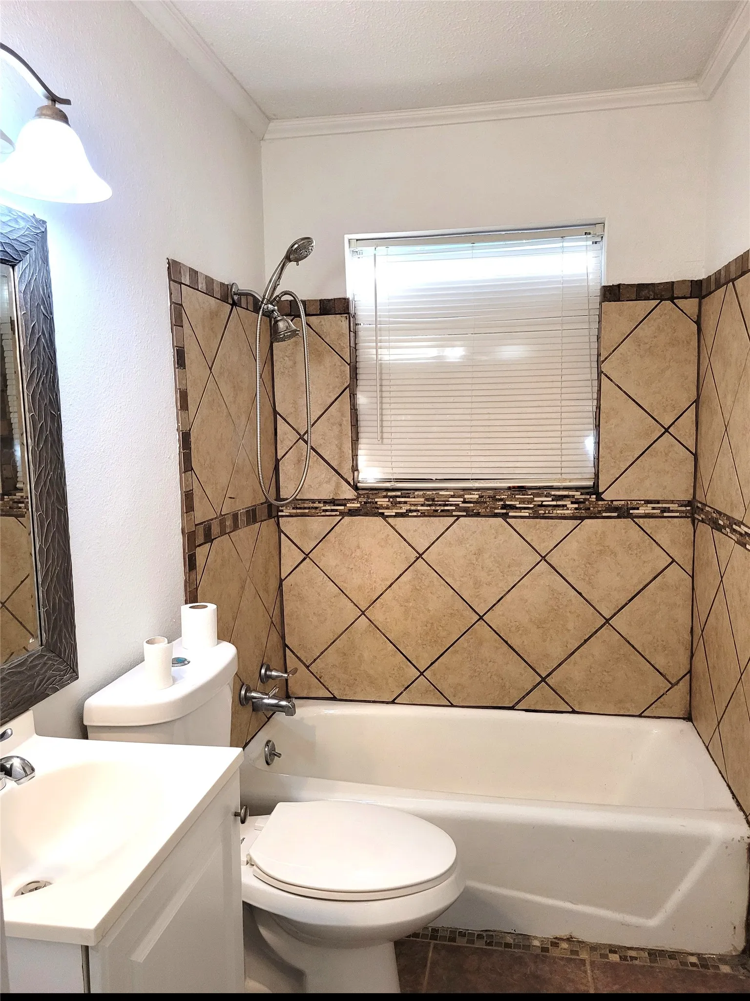 Single Family Residence For Sale in Lamar County , 410 SW 22ND, Paris, Texas 75460, 3 Bedroom, 2 Bathroom, Garage spaces, 1,645 Sqft, built in 0, mls#21245625, Real Estate Agent in Paris, Homes For Sale in Lamar county, Homes For Sale in Paris, Realtor in Paris Texas, Real Estate Brokerage Independent Realty Texas, Luminita Cordes Realtor
