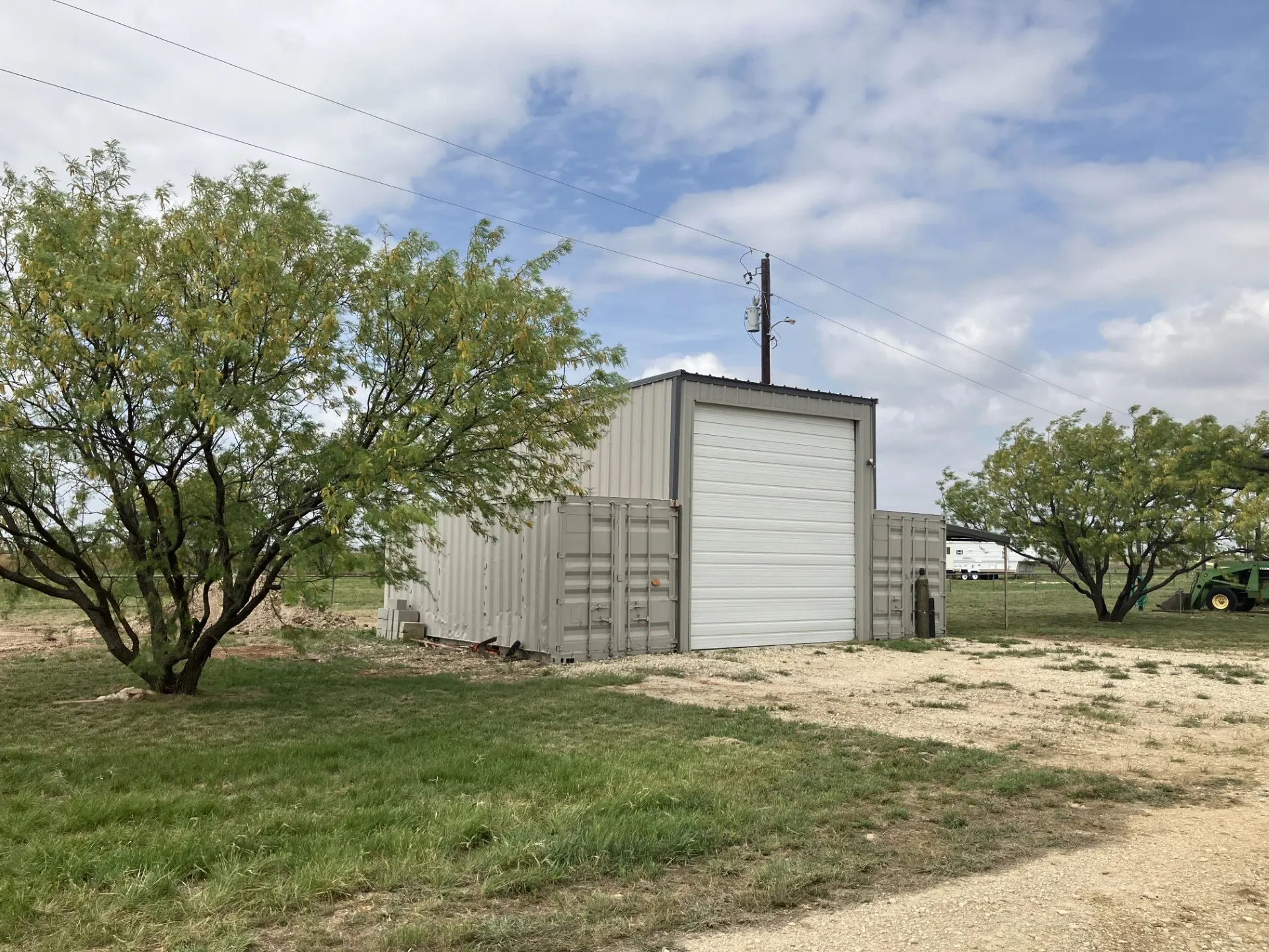 Single Family Residence For Sale in Haskell County , 698 Blue Cat Boulevard, Haskell, Texas 79521, 3 Bedroom, 2 Bathroom, Garage spaces, 1,100 Sqft, built in 2024, mls#21246993, Real Estate Agent in Haskell, Homes For Sale in Haskell county, Homes For Sale in Haskell, Realtor in Haskell Texas, Real Estate Brokerage Independent Realty Texas, Luminita Cordes Realtor
