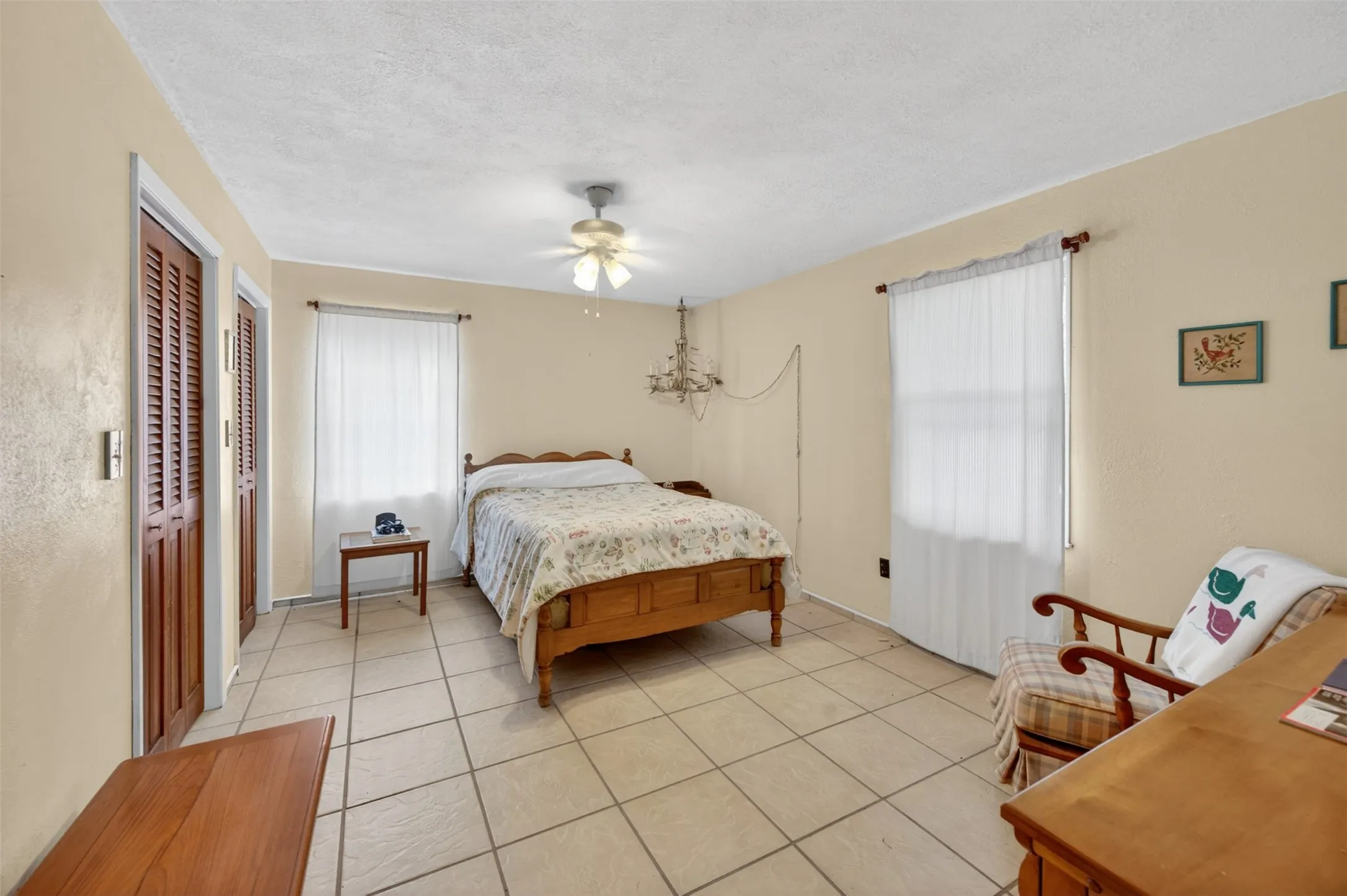 Single Family Residence For Sale in Henderson County , 7601 CR 3700, Murchison, Texas 75778, 3 Bedroom, 3 Bathroom, Garage spaces, 1,776 Sqft, built in 2008, Preowned, mls#21245281, Real Estate Agent in Murchison, Homes For Sale in Henderson county, Homes For Sale in Murchison, Realtor in Murchison Texas, Real Estate Brokerage Independent Realty Texas, Luminita Cordes Realtor