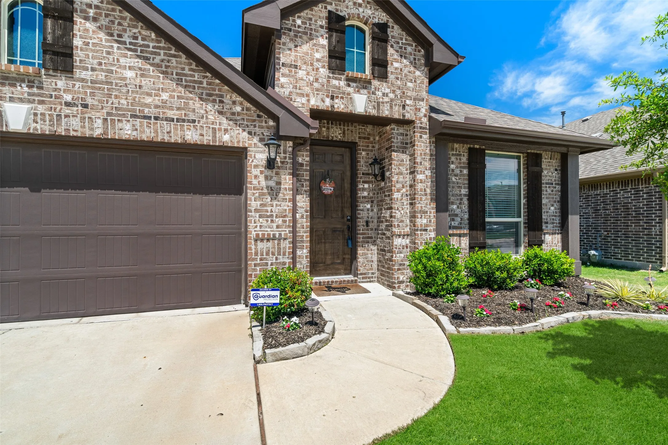 Single Family Residence For Sale in Collin County , 343 Winterwood Drive, Lavon, Texas 75166, 4 Bedroom, 2 Bathroom, 2 Garage spaces, 2,050 Sqft, built in 2022, Preowned, mls#21243626, Real Estate Agent in Lavon, Homes For Sale in Collin county, Homes For Sale in Lavon, Realtor in Lavon Texas, Real Estate Brokerage Independent Realty Texas, Luminita Cordes Realtor
