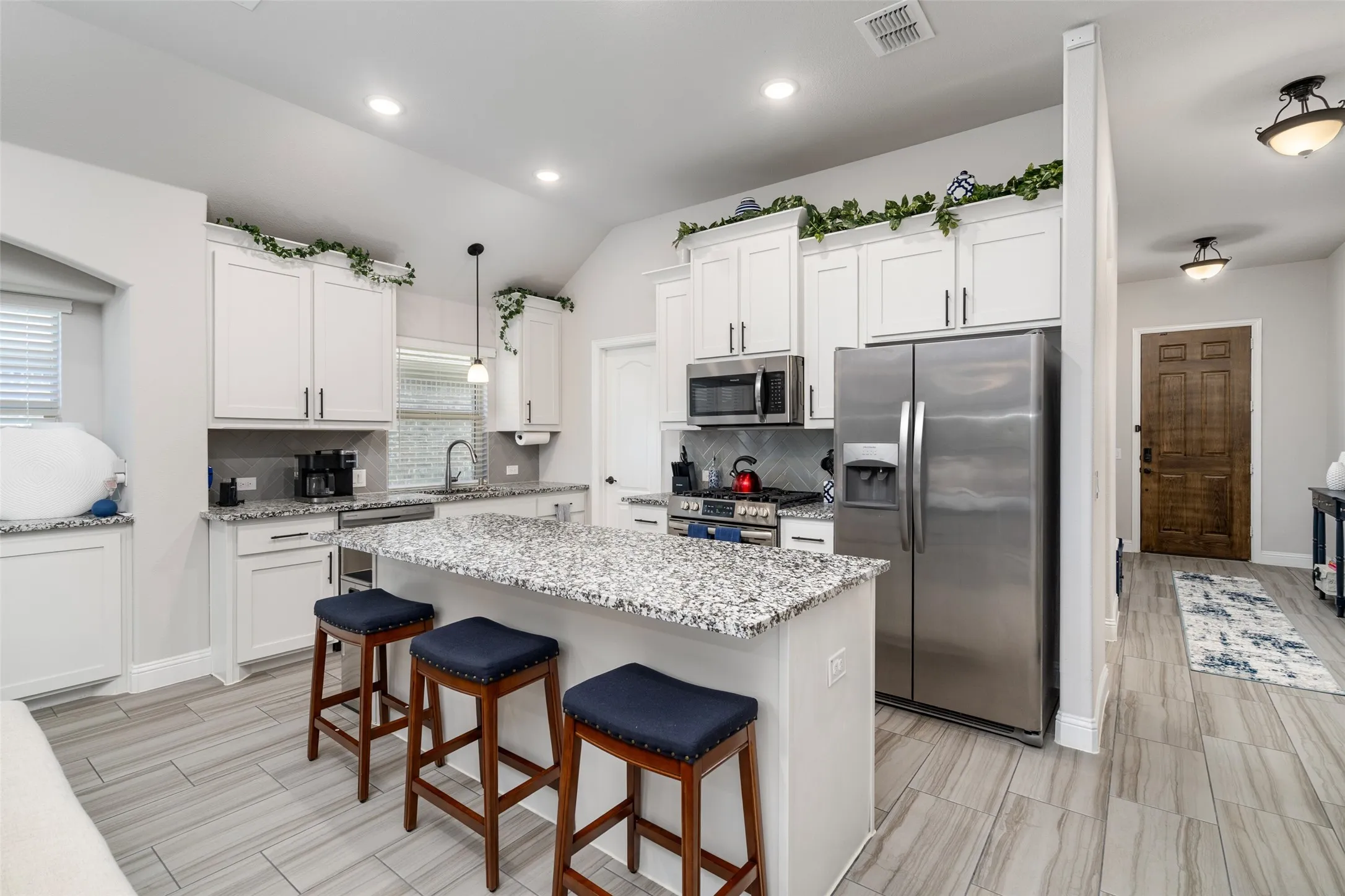 Single Family Residence For Sale in Collin County , 343 Winterwood Drive, Lavon, Texas 75166, 4 Bedroom, 2 Bathroom, 2 Garage spaces, 2,050 Sqft, built in 2022, Preowned, mls#21243626, Real Estate Agent in Lavon, Homes For Sale in Collin county, Homes For Sale in Lavon, Realtor in Lavon Texas, Real Estate Brokerage Independent Realty Texas, Luminita Cordes Realtor