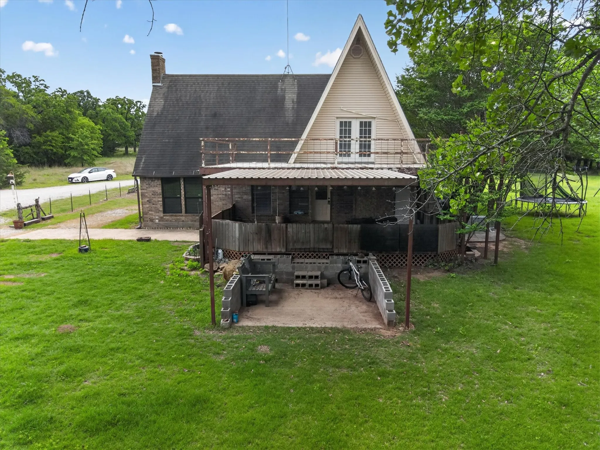 Single Family Residence For Sale in Wise County , 1276 County Road 1480, Alvord, Texas 76225, 3 Bedroom, 2 Bathroom, Garage spaces, 2,388 Sqft, built in 1982, mls#21242646, Real Estate Agent in Alvord, Homes For Sale in Wise county, Homes For Sale in Alvord, Realtor in Alvord Texas, Real Estate Brokerage Independent Realty Texas, Luminita Cordes Realtor