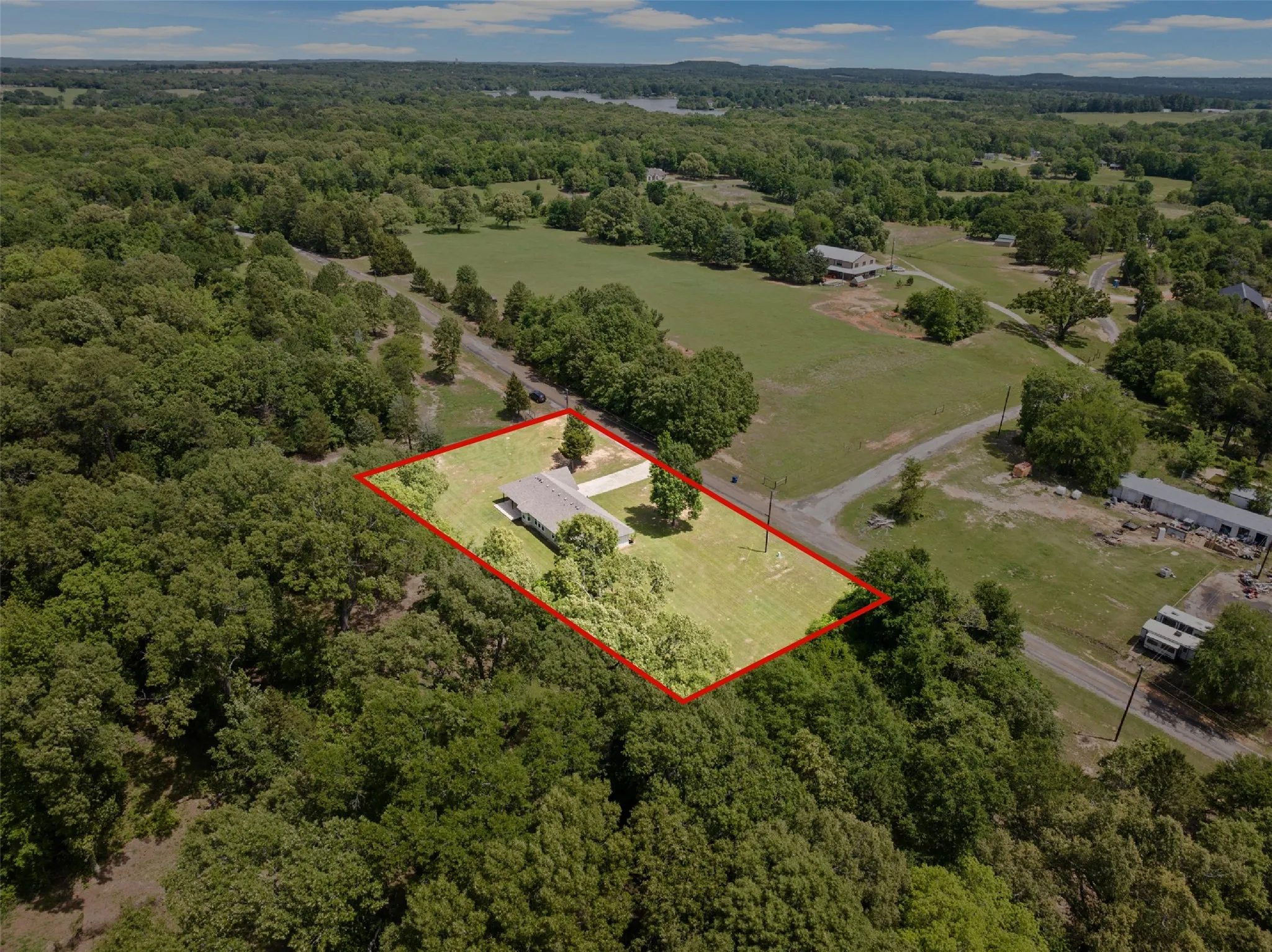 Single Family Residence For Sale in Henderson County , 6775 Ann Drive, Murchison, Texas 75778, 3 Bedrooms, 2 Bathrooms, 2 Garage spaces, 1,529 Sqft, built in 2019, Price $293,200, mls#21246978, Real Estate Agent in Murchison, Homes For Sale in Henderson county, Homes For Sale in Murchison, Realtor in Murchison Texas, Real Estate Brokerage Independent Realty Texas, Luminita Cordes Realtor
