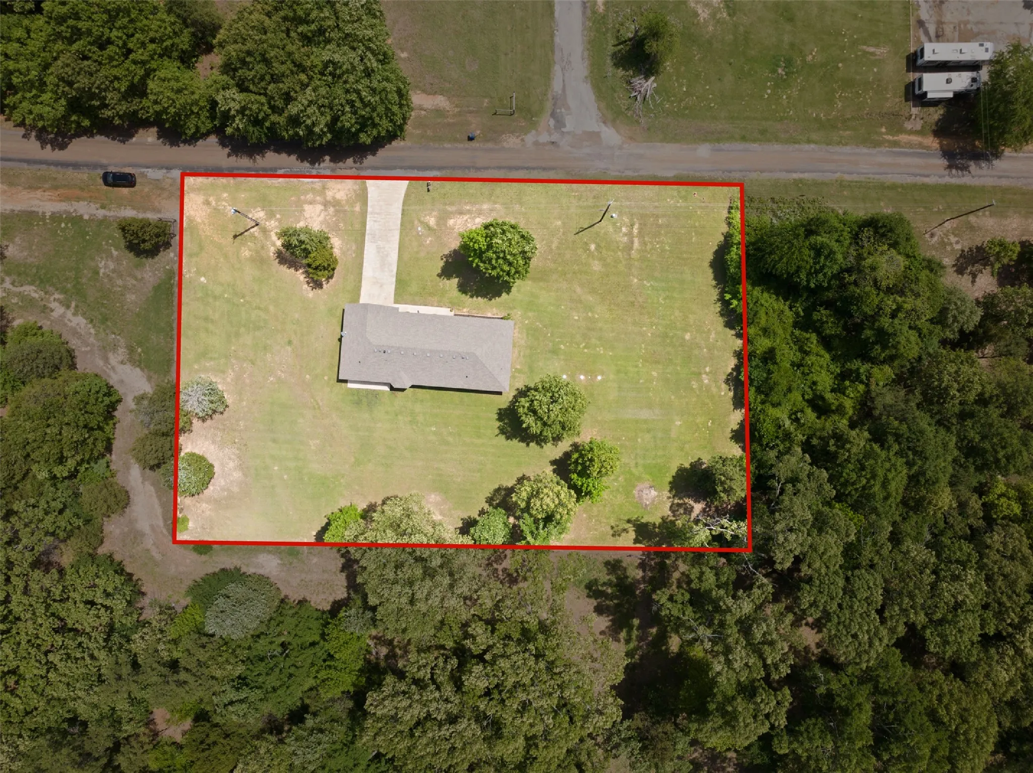 Single Family Residence For Sale in Henderson County , 6775 Ann Drive, Murchison, Texas 75778, 3 Bedrooms, 2 Bathrooms, 2 Garage spaces, 1,529 Sqft, built in 2019, Price $293,200, mls#21246978, Real Estate Agent in Murchison, Homes For Sale in Henderson county, Homes For Sale in Murchison, Realtor in Murchison Texas, Real Estate Brokerage Independent Realty Texas, Luminita Cordes Realtor