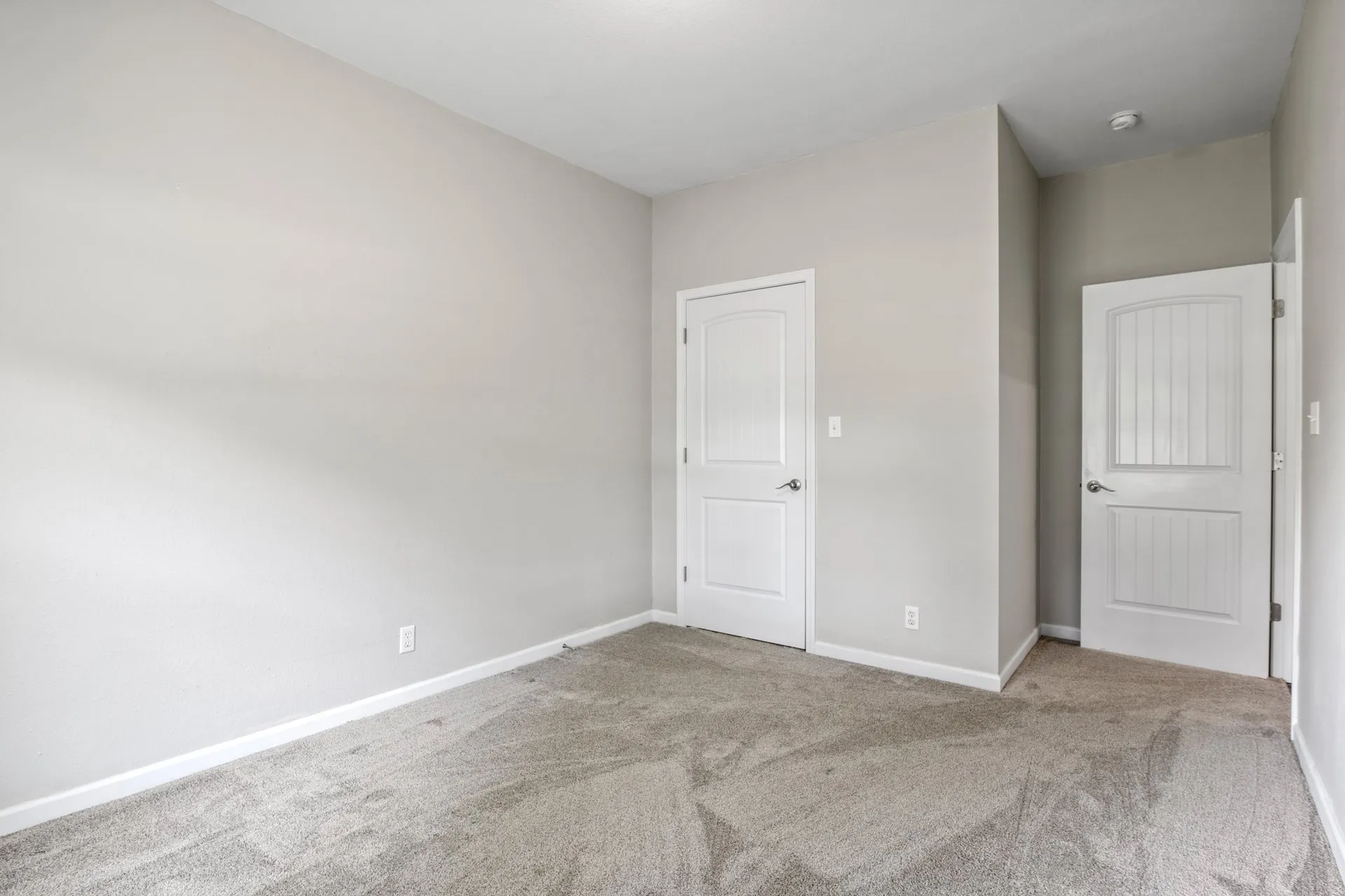 Single Family Residence For Sale in Henderson County , 6775 Ann Drive, Murchison, Texas 75778, 3 Bedrooms, 2 Bathrooms, 2 Garage spaces, 1,529 Sqft, built in 2019, Price $293,200, mls#21246978, Real Estate Agent in Murchison, Homes For Sale in Henderson county, Homes For Sale in Murchison, Realtor in Murchison Texas, Real Estate Brokerage Independent Realty Texas, Luminita Cordes Realtor