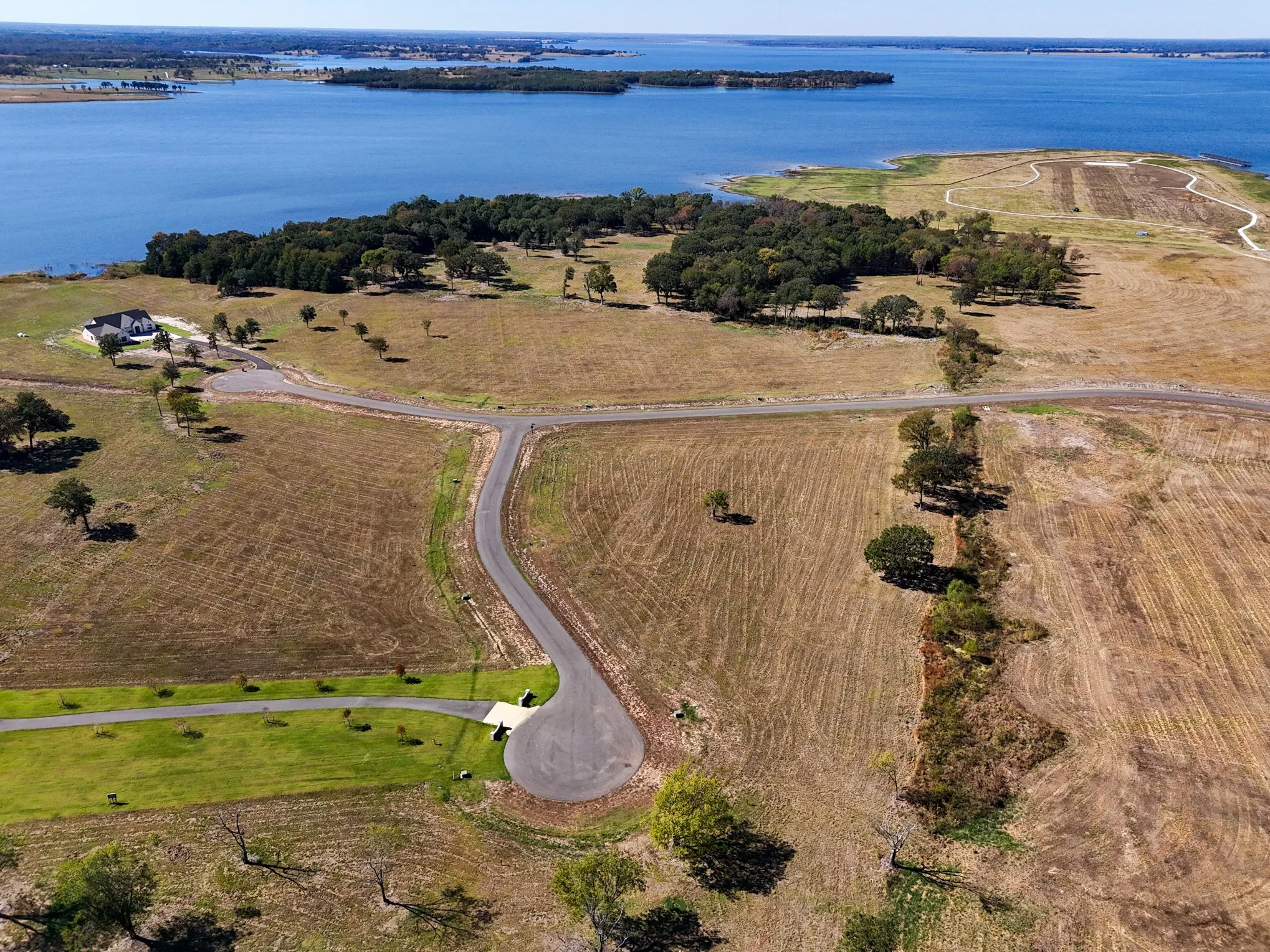 Unimproved Land For Sale in Fannin County , 215 Cove Side Court, Honey Grove, Texas 75446, 0, 0, Garage spaces, 0 Sqft, built in 0, Price $199,900, mls#21247023, Real Estate Agent in Honey Grove, Homes For Sale in Fannin county, Homes For Sale in Honey Grove, Realtor in Honey Grove Texas, Real Estate Brokerage Independent Realty Texas, Luminita Cordes Realtor