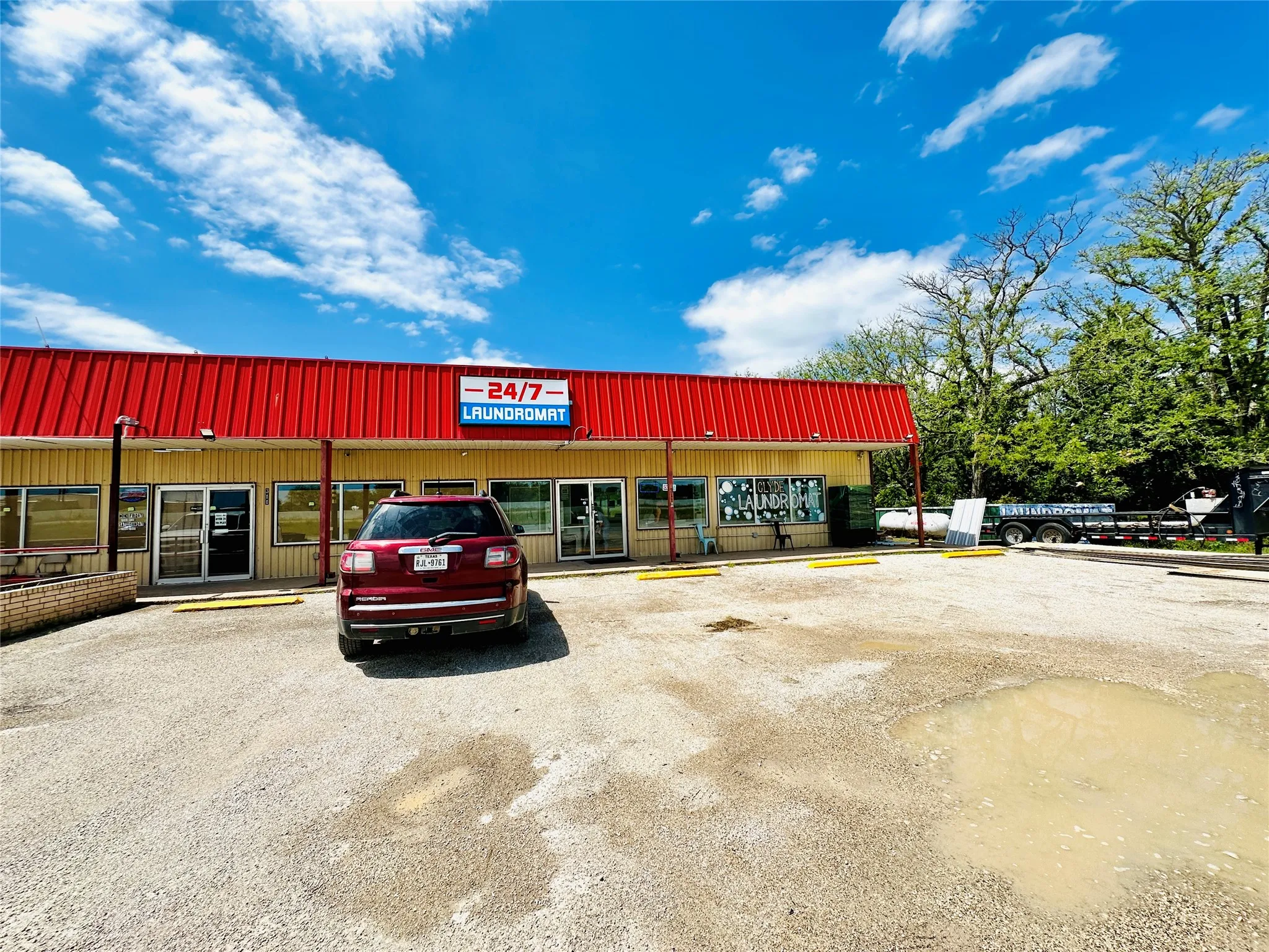 Office For Sale in Callahan County , 311 S Access Road, Clyde, Texas 79510, 0, 0, Garage spaces, 0 Sqft, built in 1990, Preowned, mls#21244635, Real Estate Agent in Clyde, Homes For Sale in Callahan county, Homes For Sale in Clyde, Realtor in Clyde Texas, Real Estate Brokerage Independent Realty Texas, Luminita Cordes Realtor