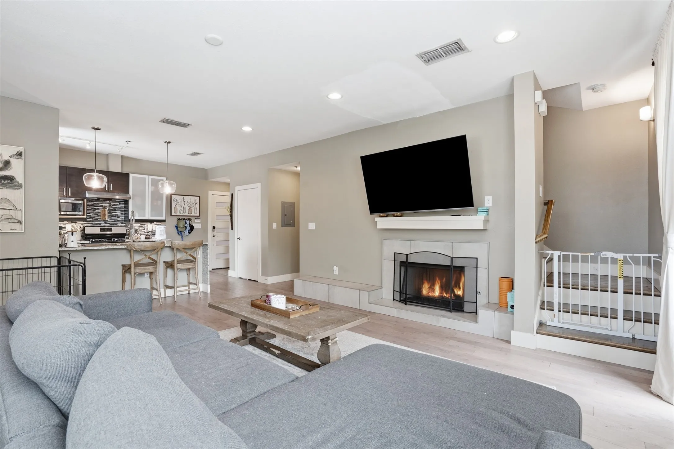 Condominium For Sale in Tarrant County , 1320 May Street 214, Fort Worth, Texas 76104, 2 Bedroom, 3 Bathroom, Garage spaces, 1,260 Sqft, built in 2014, Price $359,500, mls#21246612, Real Estate Agent in Fort Worth, Homes For Sale in Tarrant county, Homes For Sale in Fort Worth, Realtor in Fort Worth Texas, Real Estate Brokerage Independent Realty Texas, Luminita Cordes Realtor