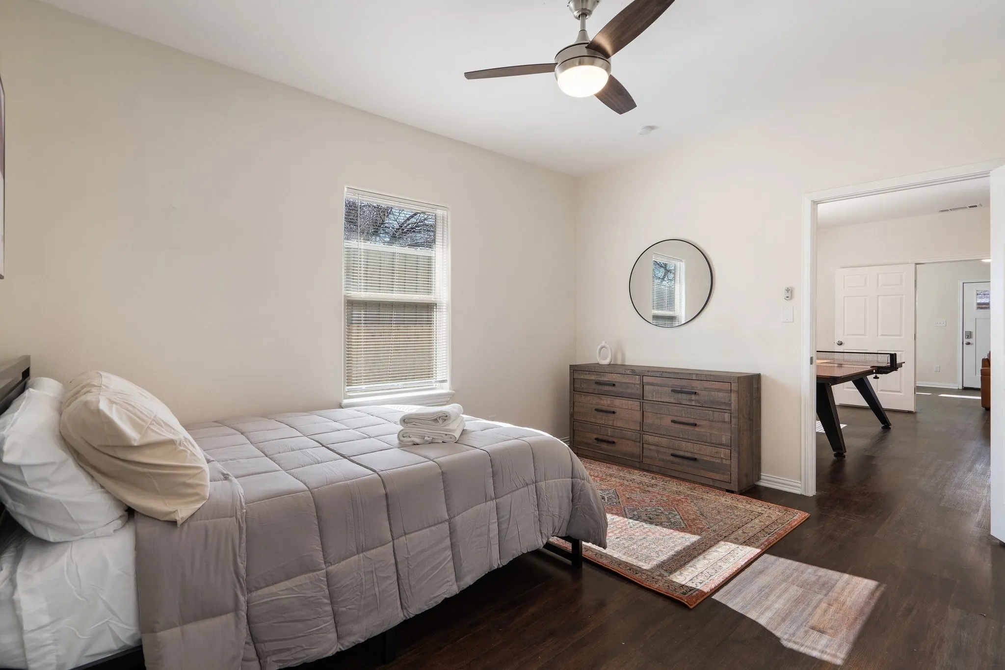 Duplex For Sale in Dallas County , 4216 E Side Avenue, Dallas, Texas 75226, 4 Bedrooms, 2 Bathrooms, Garage spaces, 0 Sqft, built in 1924, Preowned, Price $559,000, mls#21247131, Real Estate Agent in Dallas, Homes For Sale in Dallas county, Homes For Sale in Dallas, Realtor in Dallas Texas, Real Estate Brokerage Independent Realty Texas, Luminita Cordes Realtor