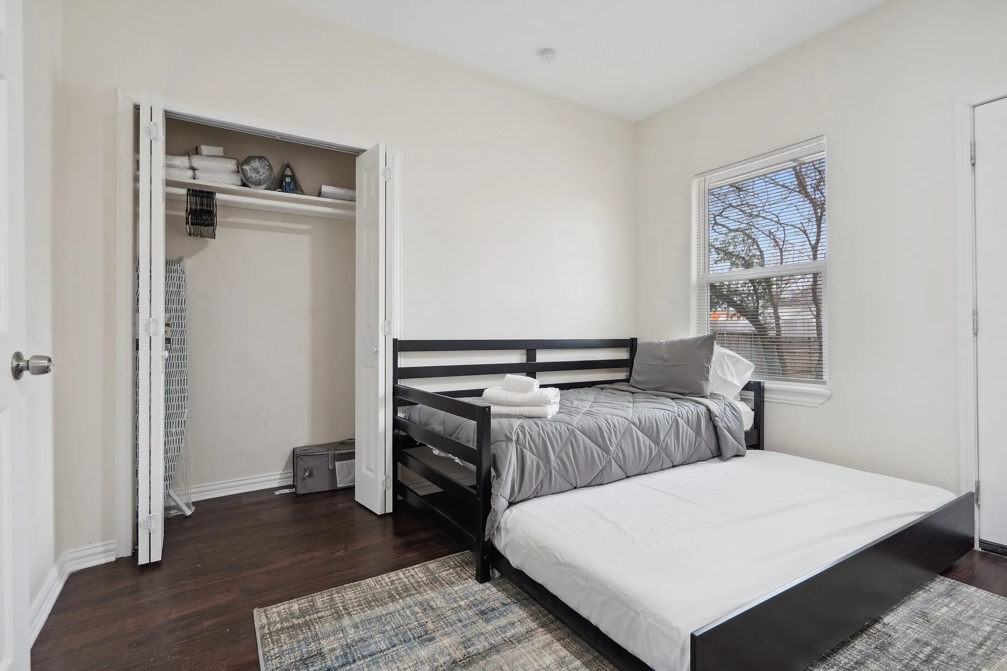 Duplex For Sale in Dallas County , 4216 E Side Avenue, Dallas, Texas 75226, 4 Bedrooms, 2 Bathrooms, Garage spaces, 0 Sqft, built in 1924, Preowned, Price $559,000, mls#21247131, Real Estate Agent in Dallas, Homes For Sale in Dallas county, Homes For Sale in Dallas, Realtor in Dallas Texas, Real Estate Brokerage Independent Realty Texas, Luminita Cordes Realtor