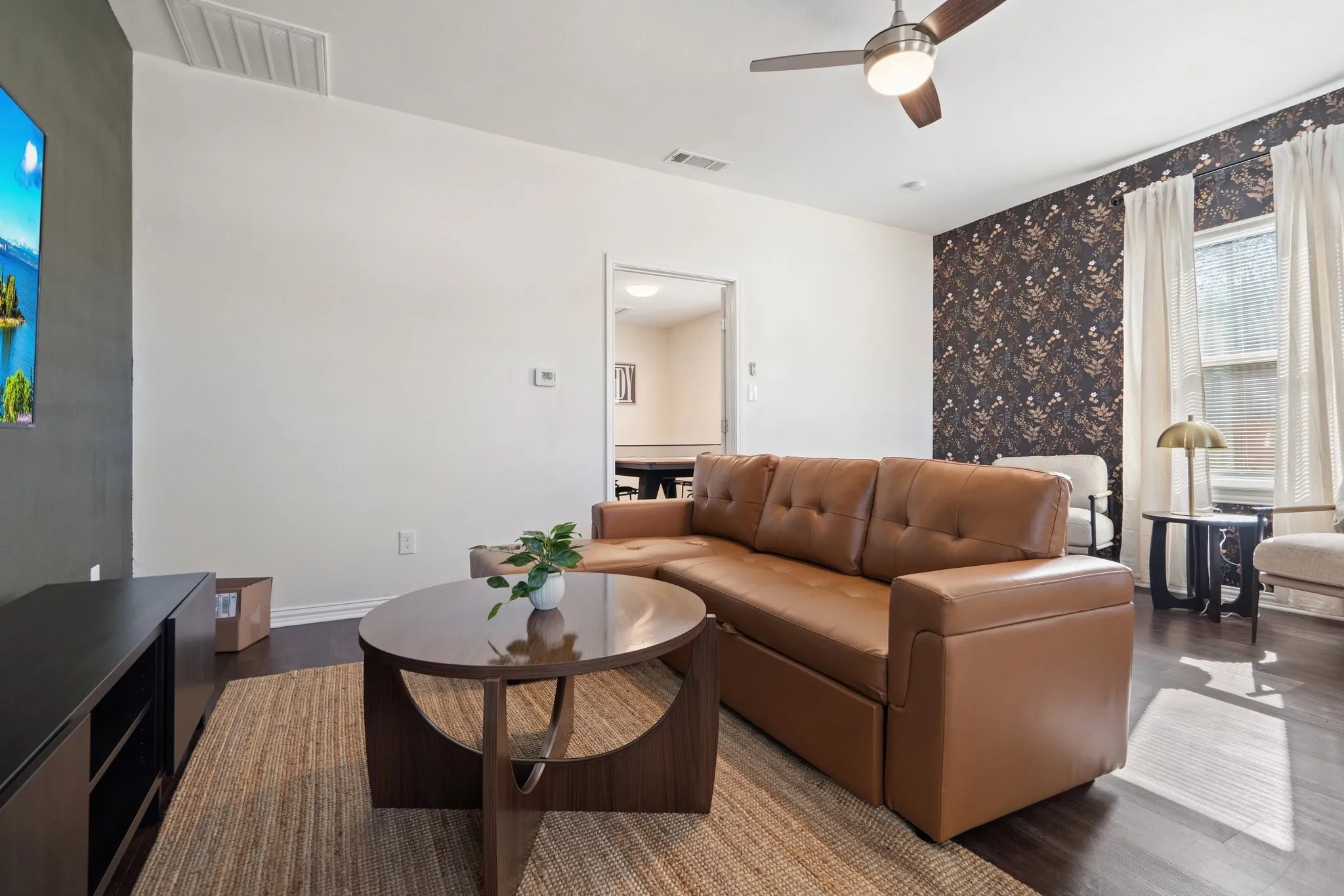 Duplex For Sale in Dallas County , 4216 E Side Avenue, Dallas, Texas 75226, 4 Bedrooms, 2 Bathrooms, Garage spaces, 0 Sqft, built in 1924, Preowned, Price $559,000, mls#21247131, Real Estate Agent in Dallas, Homes For Sale in Dallas county, Homes For Sale in Dallas, Realtor in Dallas Texas, Real Estate Brokerage Independent Realty Texas, Luminita Cordes Realtor