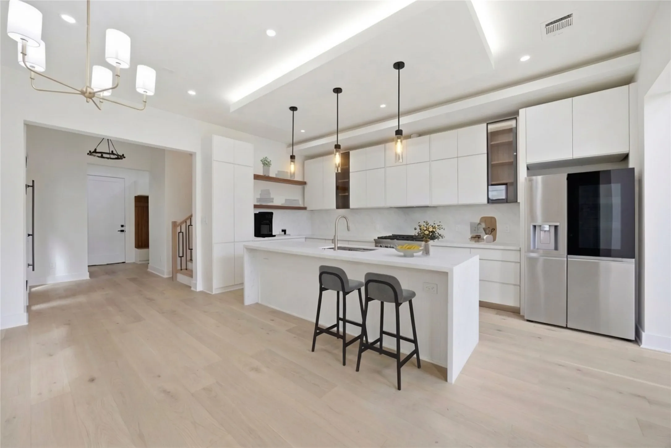 Single Family Residence For Rent in Dallas County , 4220 MUNGER Avenue, Dallas, Texas 75204, 3 Bedrooms, 4 Bathrooms, 2 Garage spaces, 3,170 Sqft, built in 2026, Price $6,950, mls#21247148, Real Estate Agent in Dallas, Homes For Rent in Dallas county, Homes For Rent in Dallas, Realtor in Dallas Texas, Real Estate Brokerage Independent Realty Texas, Luminita Cordes Realtor
