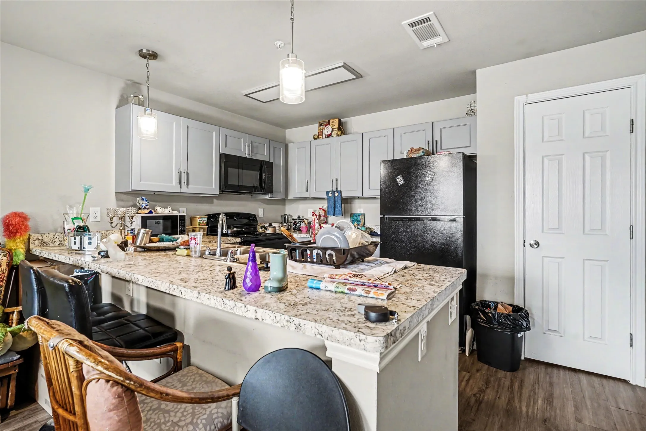 Condominium For Sale in Dallas County , 6108 Abrams Road 214, Dallas, Texas 75231, 1 Bedroom, 1 Bathroom, Garage spaces, 600 Sqft, built in 2021, mls#21247156, Real Estate Agent in Dallas, Homes For Sale in Dallas county, Homes For Sale in Dallas, Realtor in Dallas Texas, Real Estate Brokerage Independent Realty Texas, Luminita Cordes Realtor