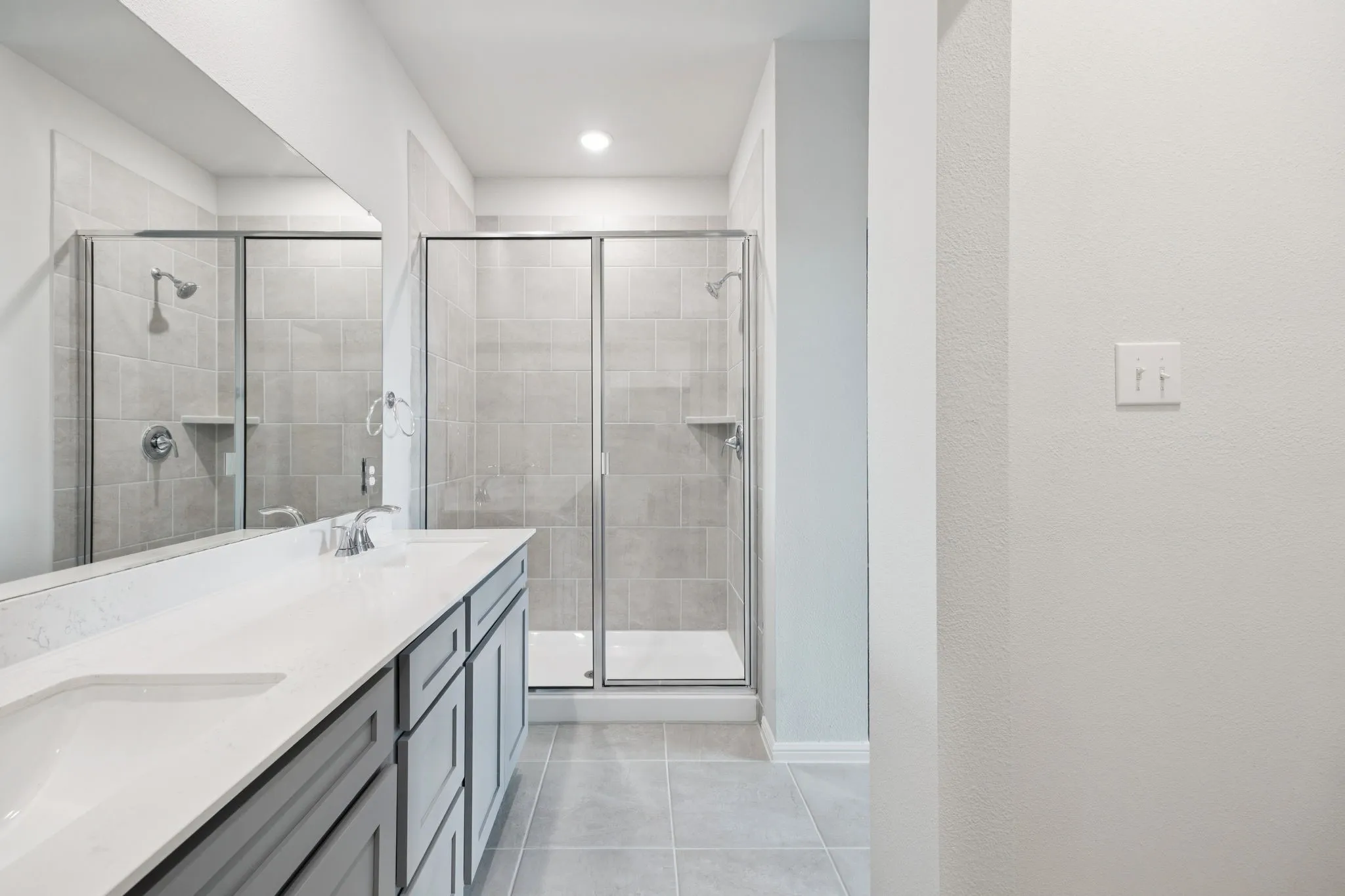 Single Family Residence For Sale in Kaufman County , 1504 Vermillion Street, Forney, Texas 75126, 3 Bedroom, 3 Bathroom, 2 Garage spaces, 1,793 Sqft, built in 2025, New Construction - Complete, mls#21247172, Real Estate Agent in Forney, Homes For Sale in Kaufman county, Homes For Sale in Forney, Realtor in Forney Texas, Real Estate Brokerage Independent Realty Texas, Luminita Cordes Realtor