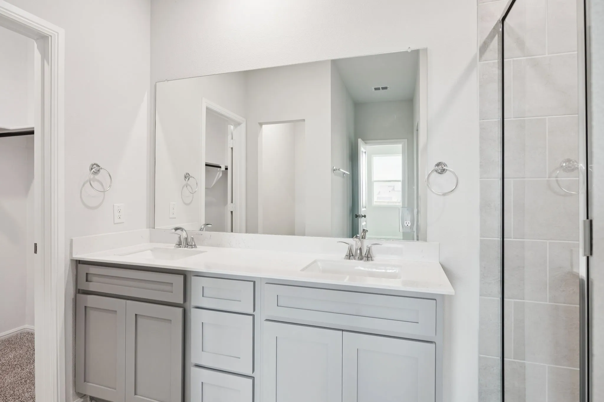 Single Family Residence For Sale in Kaufman County , 1504 Vermillion Street, Forney, Texas 75126, 3 Bedroom, 3 Bathroom, 2 Garage spaces, 1,793 Sqft, built in 2025, New Construction - Complete, mls#21247172, Real Estate Agent in Forney, Homes For Sale in Kaufman county, Homes For Sale in Forney, Realtor in Forney Texas, Real Estate Brokerage Independent Realty Texas, Luminita Cordes Realtor