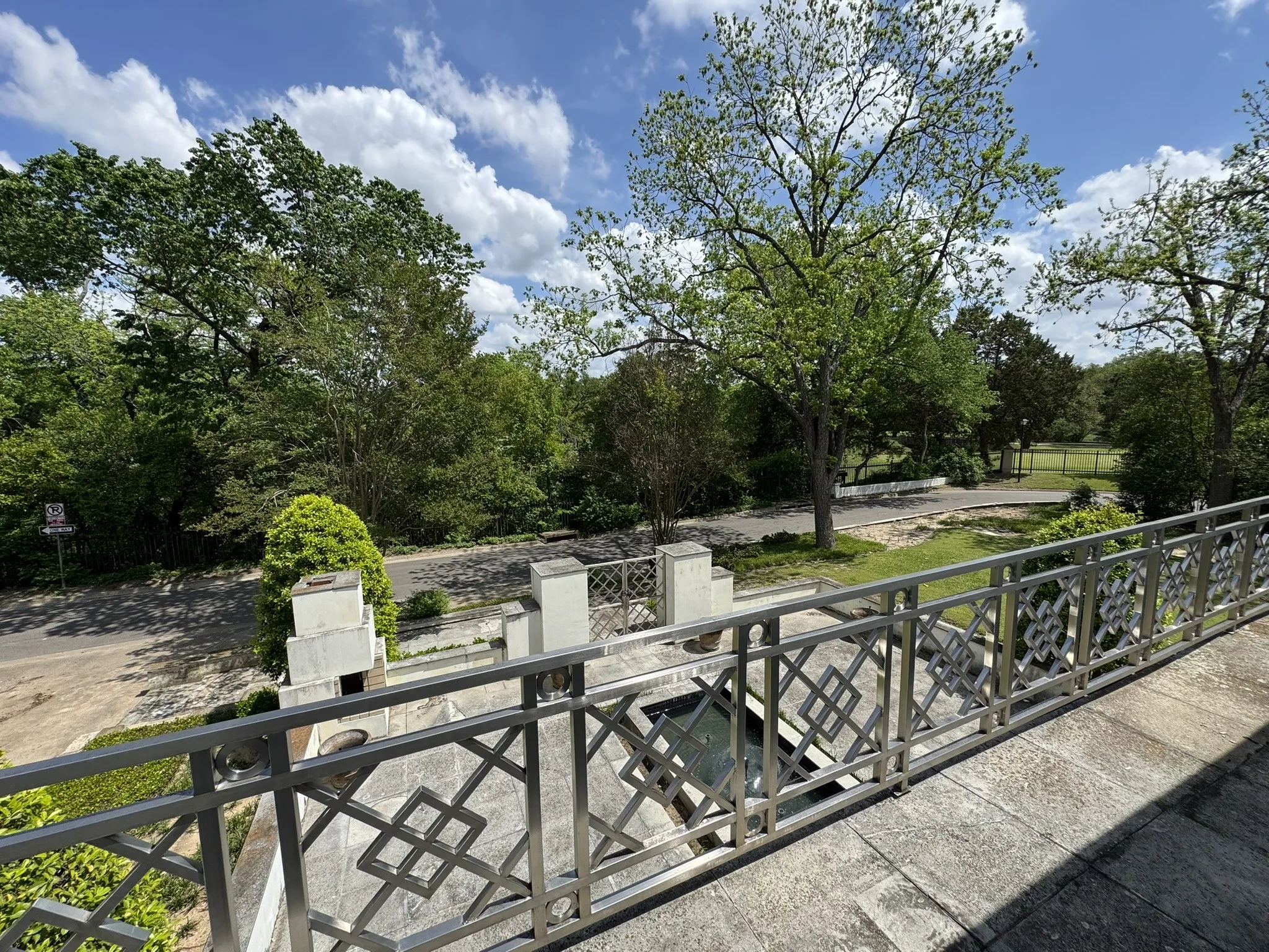 Single Family Residence For Sale in Dallas County , 6009 Saint Andrews Drive, University Park, Texas 75205, 4 Bedrooms, 5 Bathrooms, 2 Garage spaces, 5,144 Sqft, built in 1946, Preowned, Price $7,500,000, mls#21246017, Real Estate Agent in University Park, Homes For Sale in Dallas county, Homes For Sale in University Park, Realtor in University Park Texas, Real Estate Brokerage Independent Realty Texas, Luminita Cordes Realtor