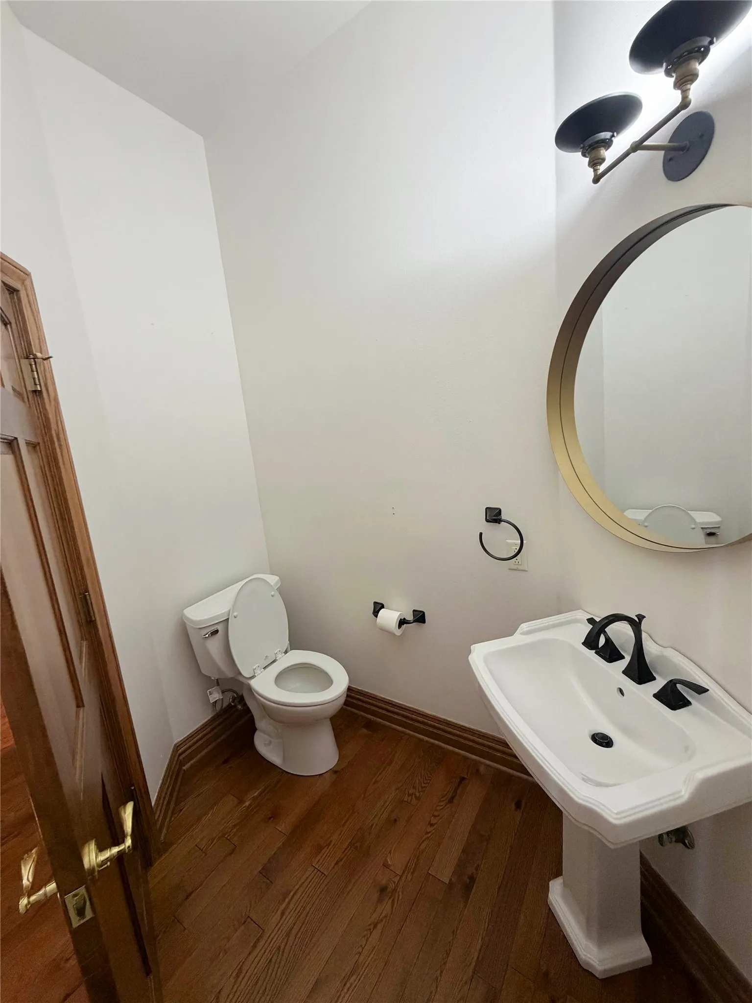 Single Family Residence For Sale in Lubbock County , 5602 Orlando Avenue, Lubbock, Texas 79413, 4 Bedrooms, 5 Bathrooms, 4 Garage spaces, 7,215 Sqft, built in 1998, Price $1,000,000, mls#21246618, Real Estate Agent in Lubbock, Homes For Sale in Lubbock county, Homes For Sale in Lubbock, Realtor in Lubbock Texas, Real Estate Brokerage Independent Realty Texas, Luminita Cordes Realtor