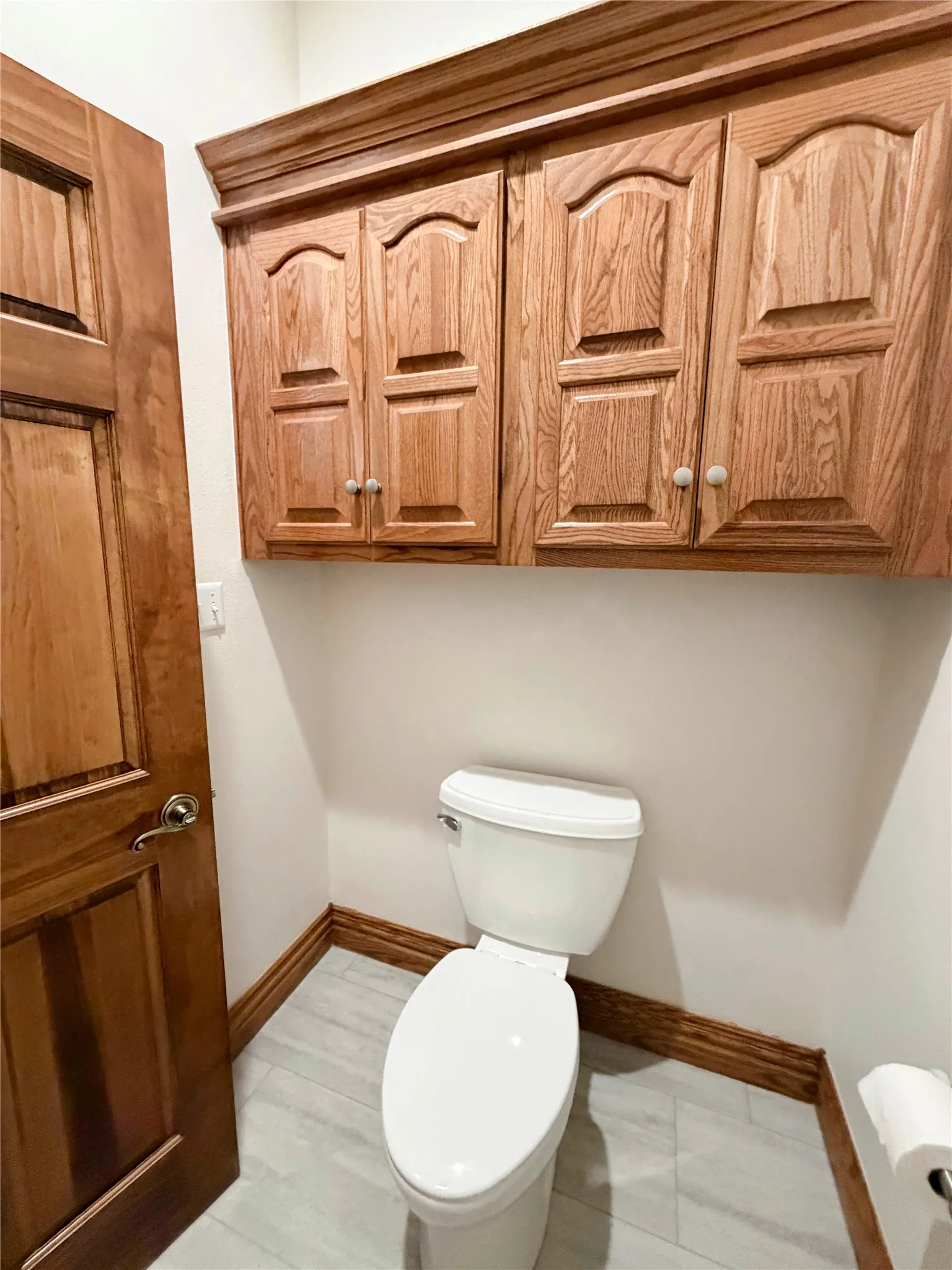 Single Family Residence For Sale in Lubbock County , 5602 Orlando Avenue, Lubbock, Texas 79413, 4 Bedrooms, 5 Bathrooms, 4 Garage spaces, 7,215 Sqft, built in 1998, Price $1,000,000, mls#21246618, Real Estate Agent in Lubbock, Homes For Sale in Lubbock county, Homes For Sale in Lubbock, Realtor in Lubbock Texas, Real Estate Brokerage Independent Realty Texas, Luminita Cordes Realtor