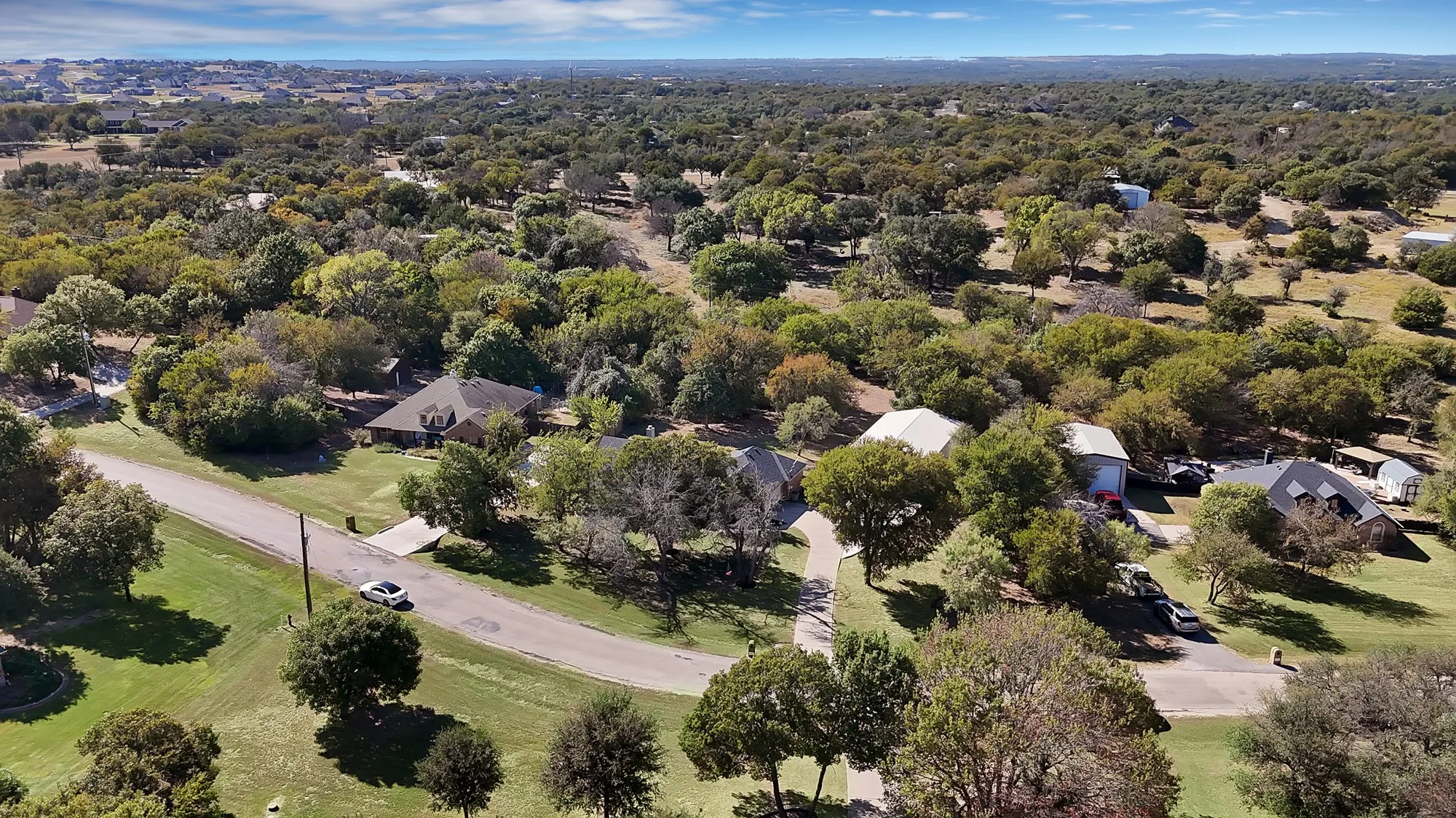 Single Family Residence For Sale in Parker County , 133 Miramar Circle, Weatherford, Texas 76085, 3 Bedroom, 2 Bathroom, 2 Garage spaces, 1,487 Sqft, built in 2005, mls#21247278, Real Estate Agent in Weatherford, Homes For Sale in Parker county, Homes For Sale in Weatherford, Realtor in Weatherford Texas, Real Estate Brokerage Independent Realty Texas, Luminita Cordes Realtor