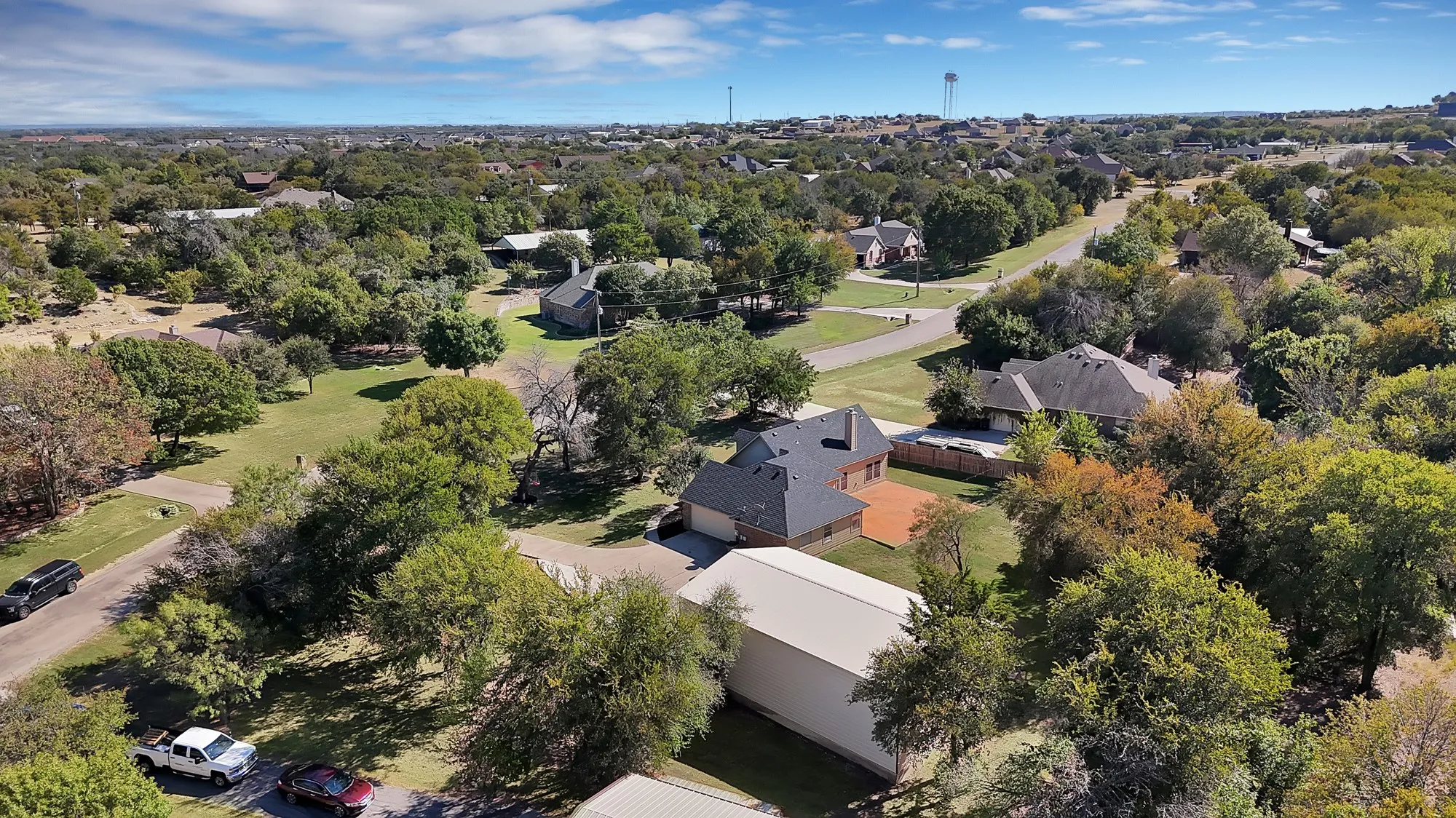 Single Family Residence For Sale in Parker County , 133 Miramar Circle, Weatherford, Texas 76085, 3 Bedroom, 2 Bathroom, 2 Garage spaces, 1,487 Sqft, built in 2005, mls#21247278, Real Estate Agent in Weatherford, Homes For Sale in Parker county, Homes For Sale in Weatherford, Realtor in Weatherford Texas, Real Estate Brokerage Independent Realty Texas, Luminita Cordes Realtor