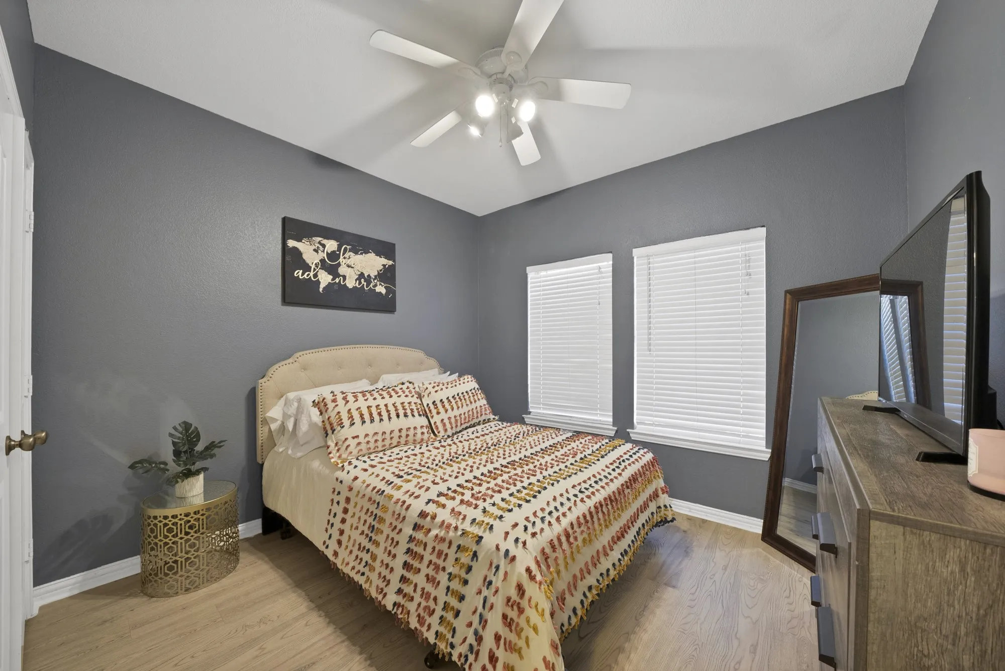 Single Family Residence For Sale in Parker County , 133 Miramar Circle, Weatherford, Texas 76085, 3 Bedroom, 2 Bathroom, 2 Garage spaces, 1,487 Sqft, built in 2005, mls#21247278, Real Estate Agent in Weatherford, Homes For Sale in Parker county, Homes For Sale in Weatherford, Realtor in Weatherford Texas, Real Estate Brokerage Independent Realty Texas, Luminita Cordes Realtor