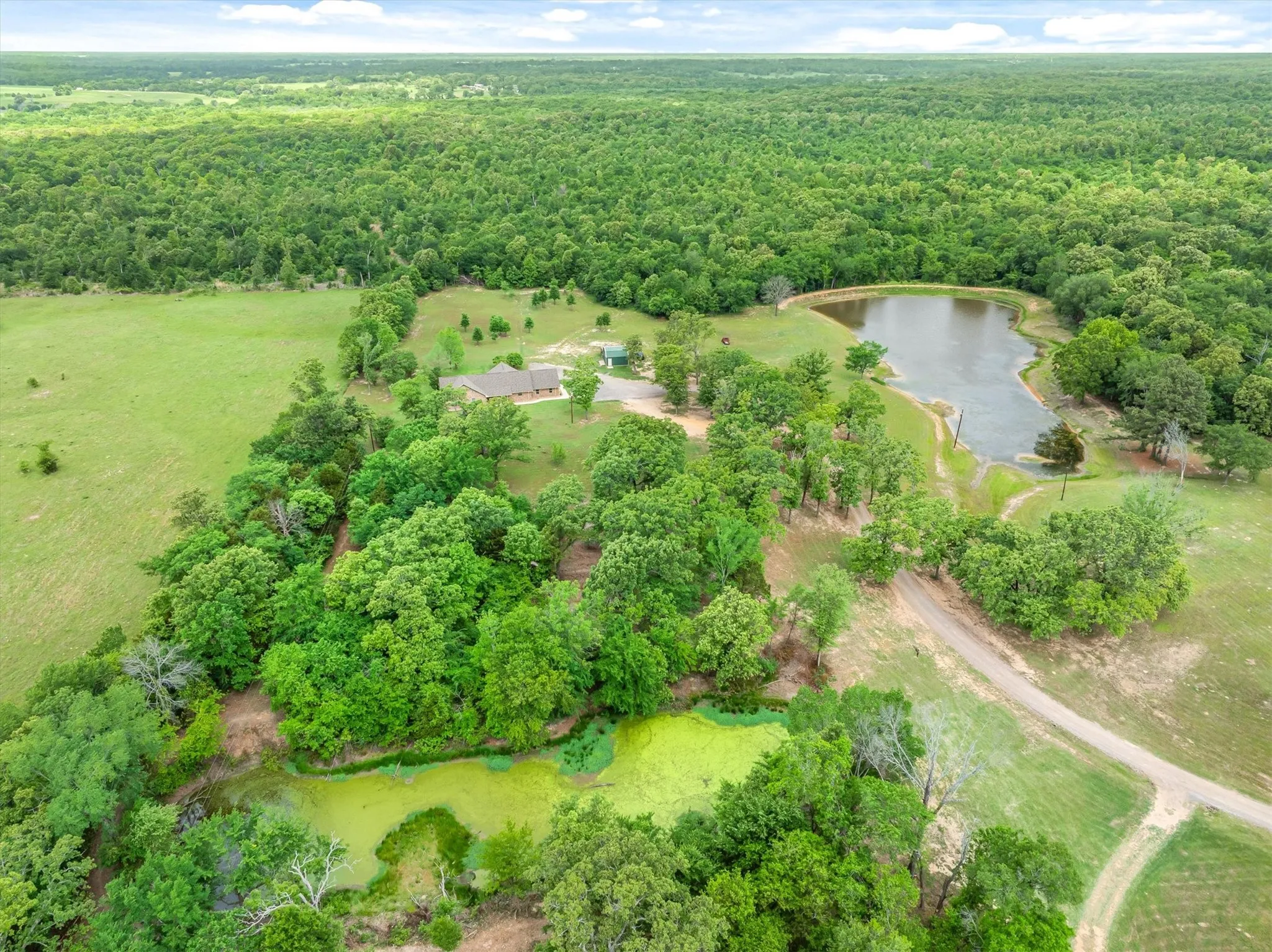 Farm For Sale in Van Zandt County , 501 Private Road 5120, Fruitvale, Texas 75127, 3 Bedrooms, 3 Bathrooms, 2 Garage spaces, 2,267 Sqft, built in 2004, Price $939,500, mls#21247302, Real Estate Agent in Fruitvale, Homes For Sale in Van Zandt county, Homes For Sale in Fruitvale, Realtor in Fruitvale Texas, Real Estate Brokerage Independent Realty Texas, Luminita Cordes Realtor