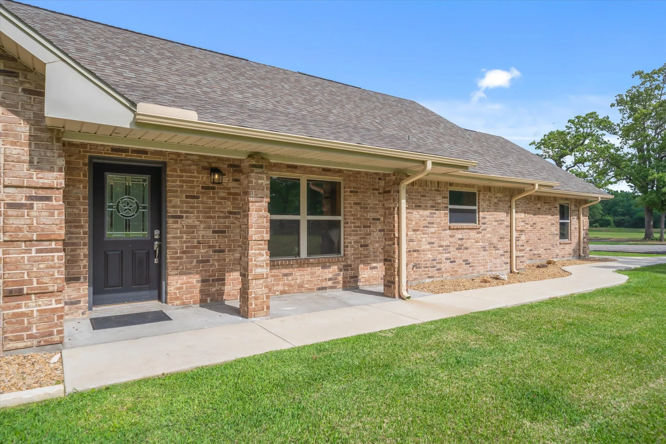 Farm For Sale in Van Zandt County , 501 Private Road 5120, Fruitvale, Texas 75127, 3 Bedrooms, 3 Bathrooms, 2 Garage spaces, 2,267 Sqft, built in 2004, Price $939,500, mls#21247302, Real Estate Agent in Fruitvale, Homes For Sale in Van Zandt county, Homes For Sale in Fruitvale, Realtor in Fruitvale Texas, Real Estate Brokerage Independent Realty Texas, Luminita Cordes Realtor
