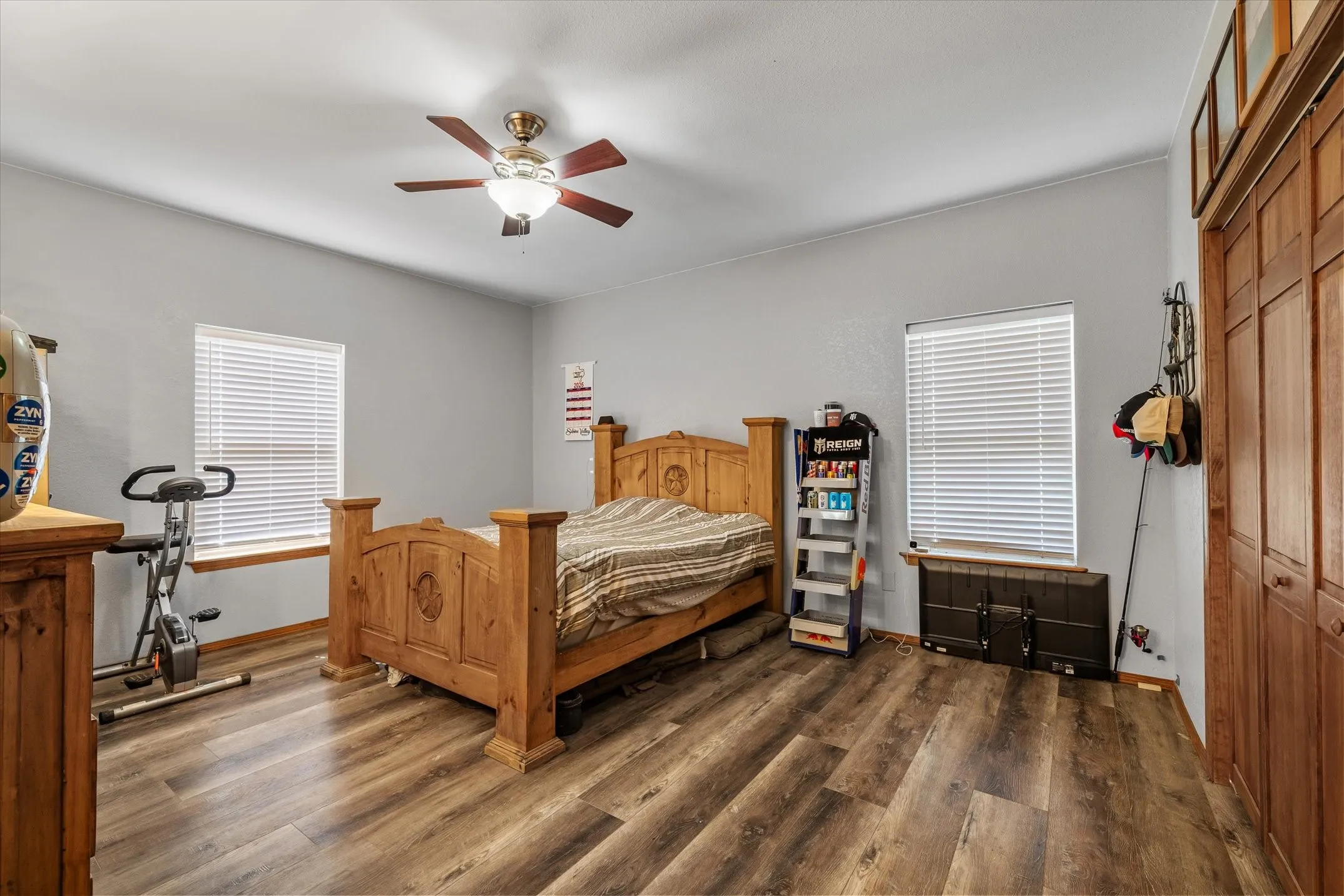 Farm For Sale in Van Zandt County , 501 Private Road 5120, Fruitvale, Texas 75127, 3 Bedrooms, 3 Bathrooms, 2 Garage spaces, 2,267 Sqft, built in 2004, Price $939,500, mls#21247302, Real Estate Agent in Fruitvale, Homes For Sale in Van Zandt county, Homes For Sale in Fruitvale, Realtor in Fruitvale Texas, Real Estate Brokerage Independent Realty Texas, Luminita Cordes Realtor