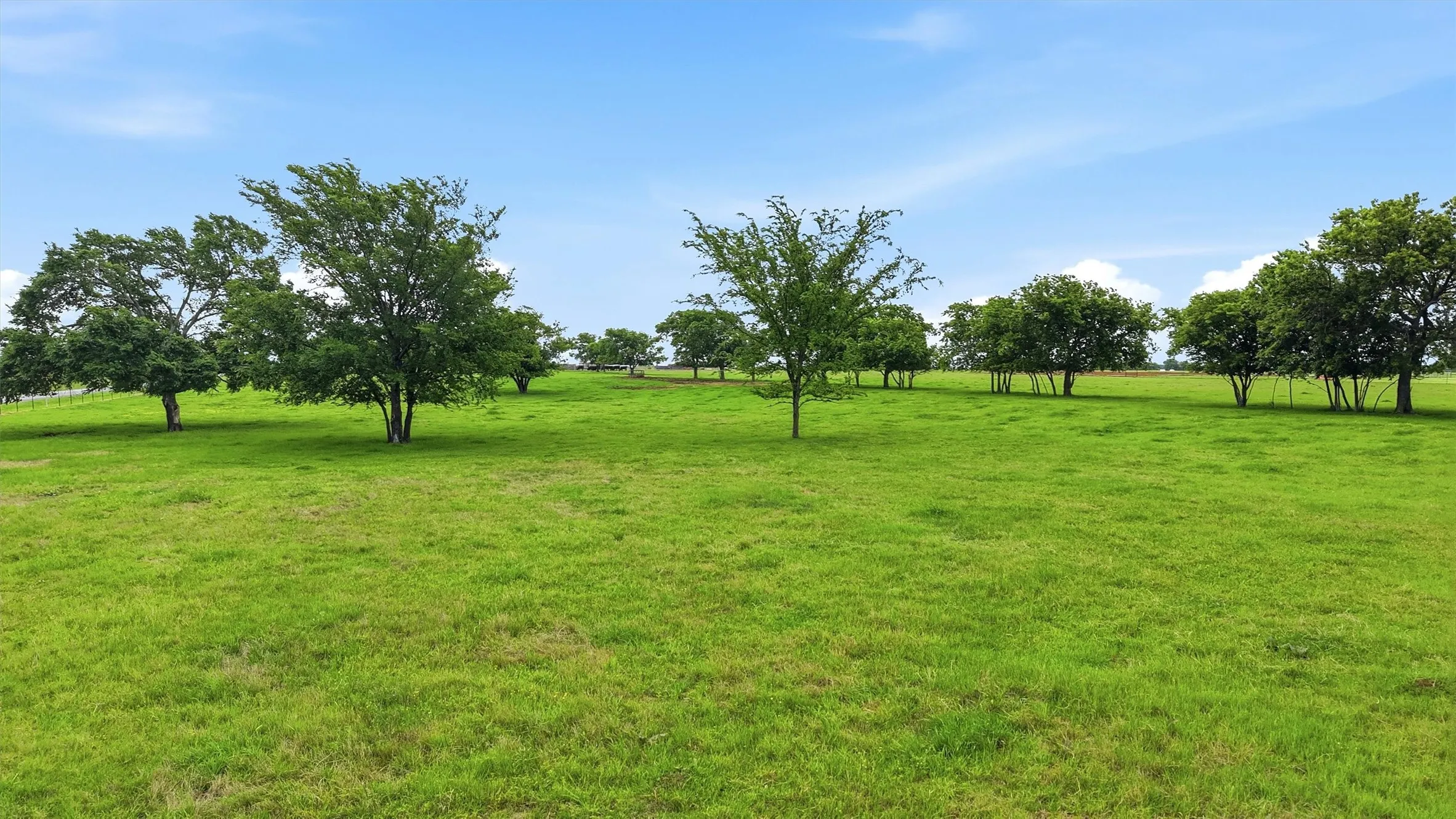 Unimproved Land For Sale in Grayson County , 10.5 Graham Grove Road, Collinsville, Texas 76233, 0, 0, Garage spaces, 0 Sqft, built in 0, mls#21247322, Real Estate Agent in Collinsville, Homes For Sale in Grayson county, Homes For Sale in Collinsville, Realtor in Collinsville Texas, Real Estate Brokerage Independent Realty Texas, Luminita Cordes Realtor