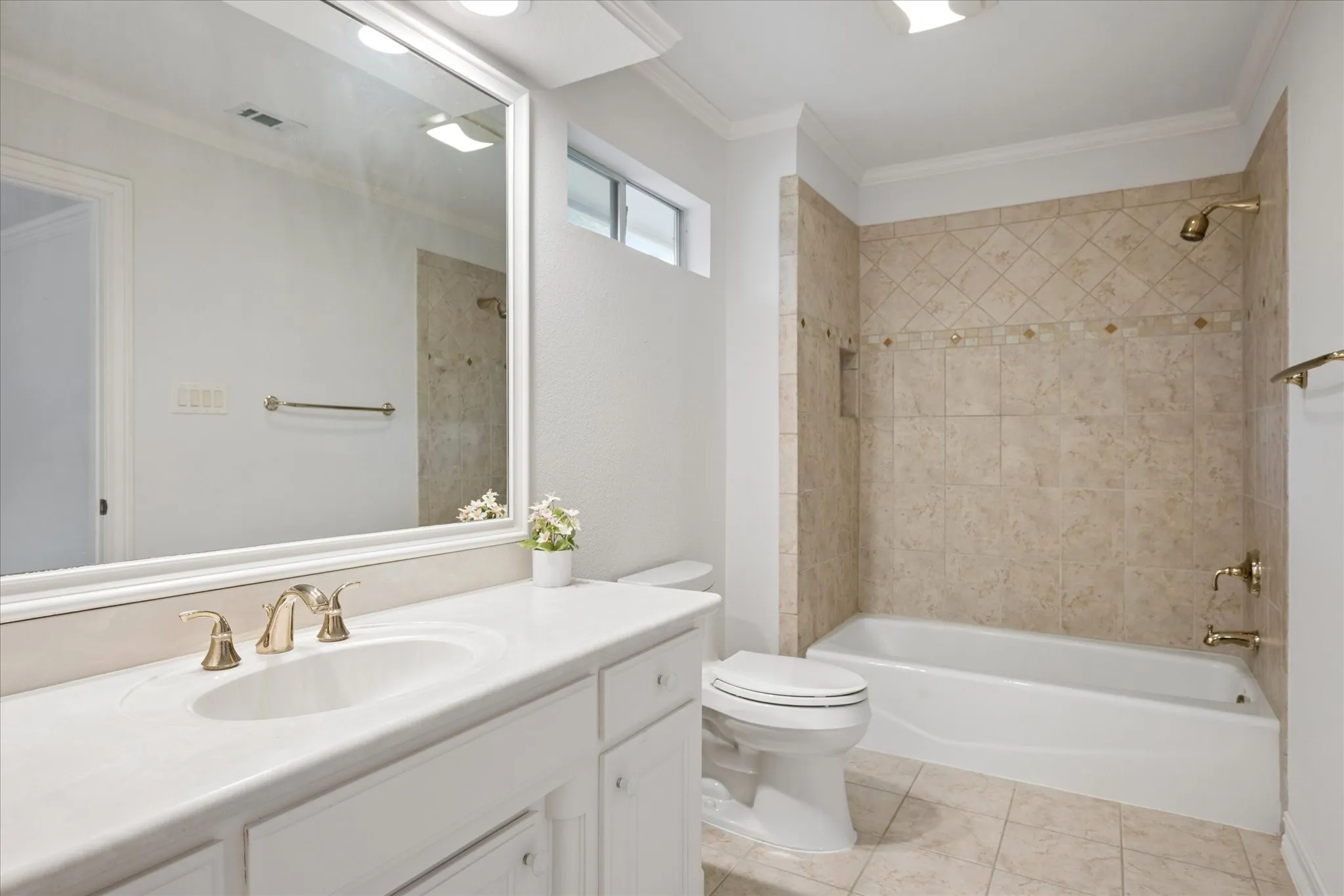 Ensuite to Secondary Bedroom on 2nd Level