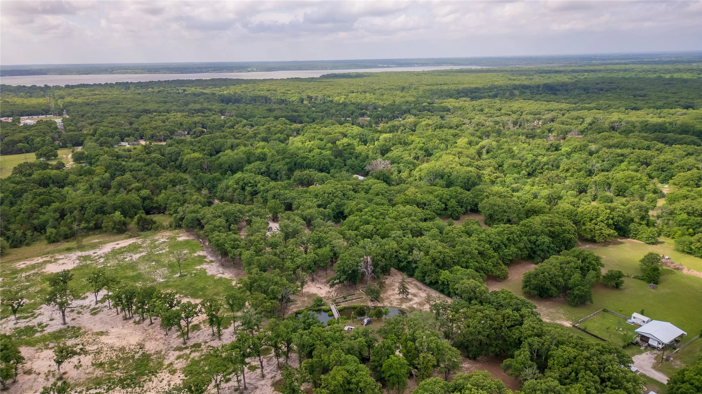 Improved Land For Sale in Hunt County , 424 Hill Lane, Quinlan, Texas 75474, 0, 0, Garage spaces, 0 Sqft, built in 0, Price $310,000, mls#21246041, Real Estate Agent in Quinlan, Homes For Sale in Hunt county, Homes For Sale in Quinlan, Realtor in Quinlan Texas, Real Estate Brokerage Independent Realty Texas, Luminita Cordes Realtor