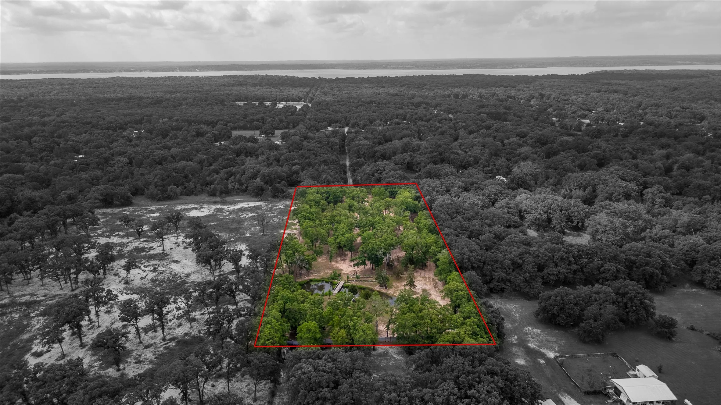Improved Land For Sale in Hunt County , 424 Hill Lane, Quinlan, Texas 75474, 0, 0, Garage spaces, 0 Sqft, built in 0, Price $310,000, mls#21246041, Real Estate Agent in Quinlan, Homes For Sale in Hunt county, Homes For Sale in Quinlan, Realtor in Quinlan Texas, Real Estate Brokerage Independent Realty Texas, Luminita Cordes Realtor