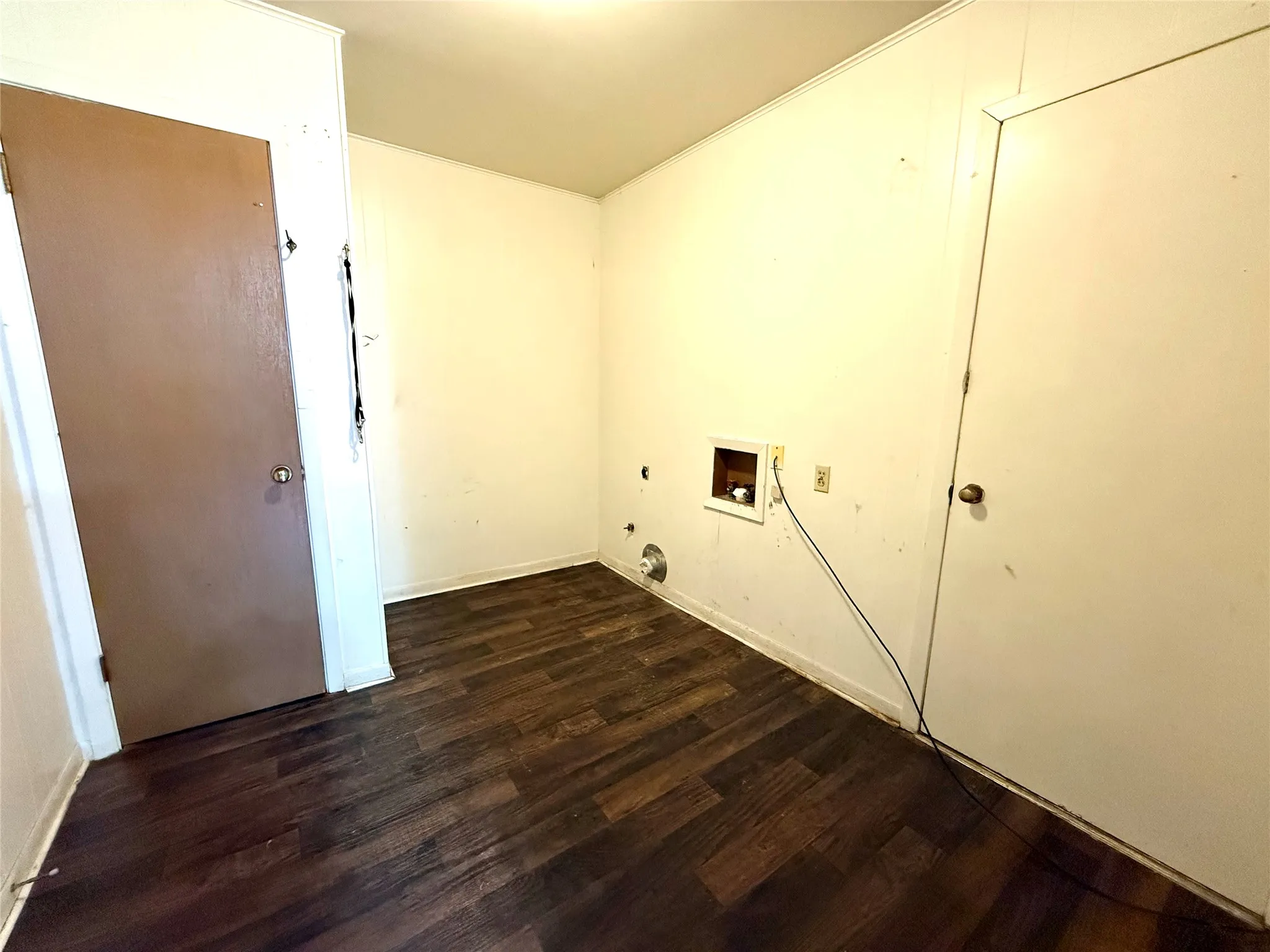 Single Family Residence For Sale in Van Zandt County , 1354 Shady Lane, Canton, Texas 75103, 3 Bedroom, 2 Bathroom, Garage spaces, 1,666 Sqft, built in 1973, Price $169,000, mls#21245816, Real Estate Agent in Canton, Homes For Sale in Van Zandt county, Homes For Sale in Canton, Realtor in Canton Texas, Real Estate Brokerage Independent Realty Texas, Luminita Cordes Realtor