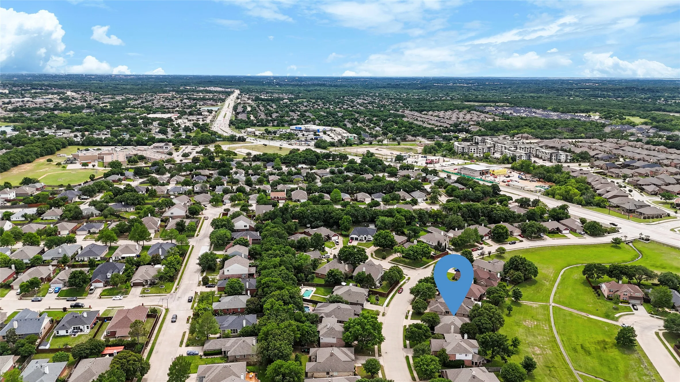 Single Family Residence For Sale in Denton County , 3724 Ranchman Boulevard, Denton, Texas 76210, 4 Bedroom, 2 Bathroom, 2 Garage spaces, 2,163 Sqft, built in 2000, Preowned, mls#21246102, Real Estate Agent in Denton, Homes For Sale in Denton county, Homes For Sale in Denton, Realtor in Denton Texas, Real Estate Brokerage Independent Realty Texas, Luminita Cordes Realtor