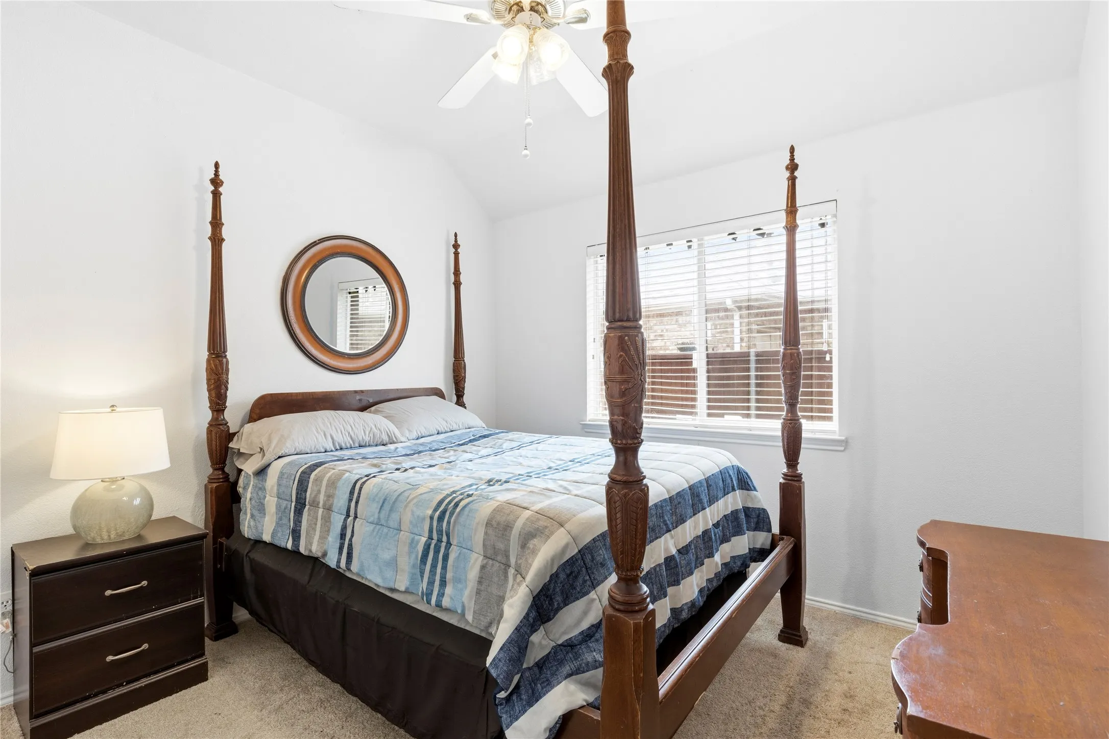 Single Family Residence For Sale in Denton County , 3724 Ranchman Boulevard, Denton, Texas 76210, 4 Bedroom, 2 Bathroom, 2 Garage spaces, 2,163 Sqft, built in 2000, Preowned, mls#21246102, Real Estate Agent in Denton, Homes For Sale in Denton county, Homes For Sale in Denton, Realtor in Denton Texas, Real Estate Brokerage Independent Realty Texas, Luminita Cordes Realtor