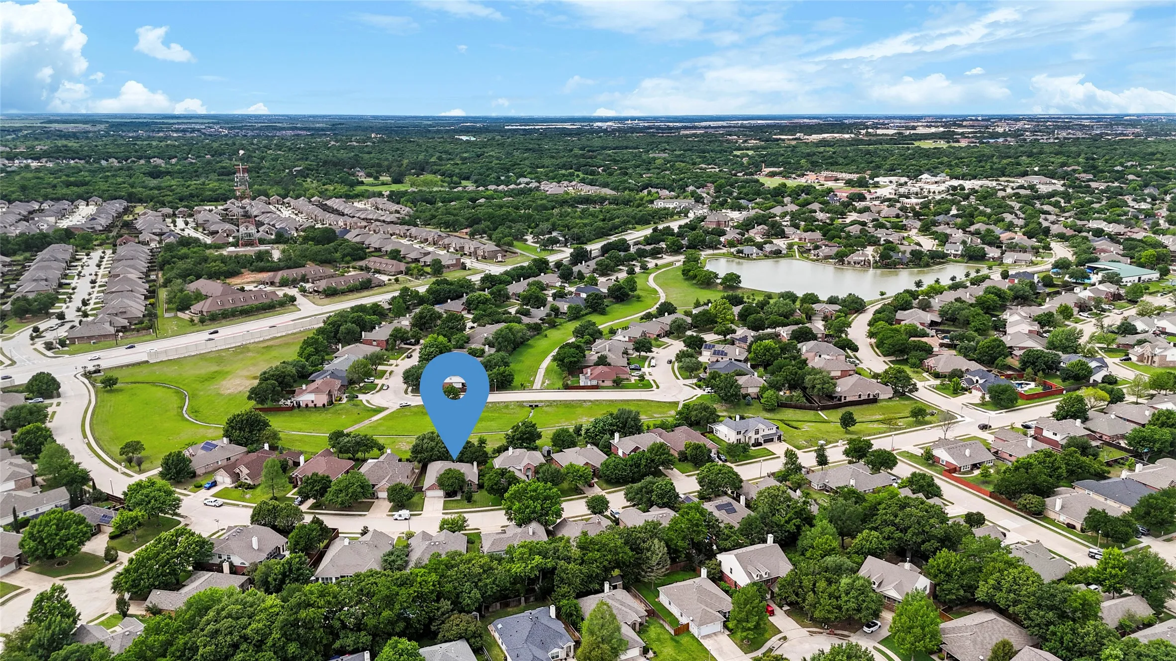 Single Family Residence For Sale in Denton County , 3724 Ranchman Boulevard, Denton, Texas 76210, 4 Bedroom, 2 Bathroom, 2 Garage spaces, 2,163 Sqft, built in 2000, Preowned, mls#21246102, Real Estate Agent in Denton, Homes For Sale in Denton county, Homes For Sale in Denton, Realtor in Denton Texas, Real Estate Brokerage Independent Realty Texas, Luminita Cordes Realtor