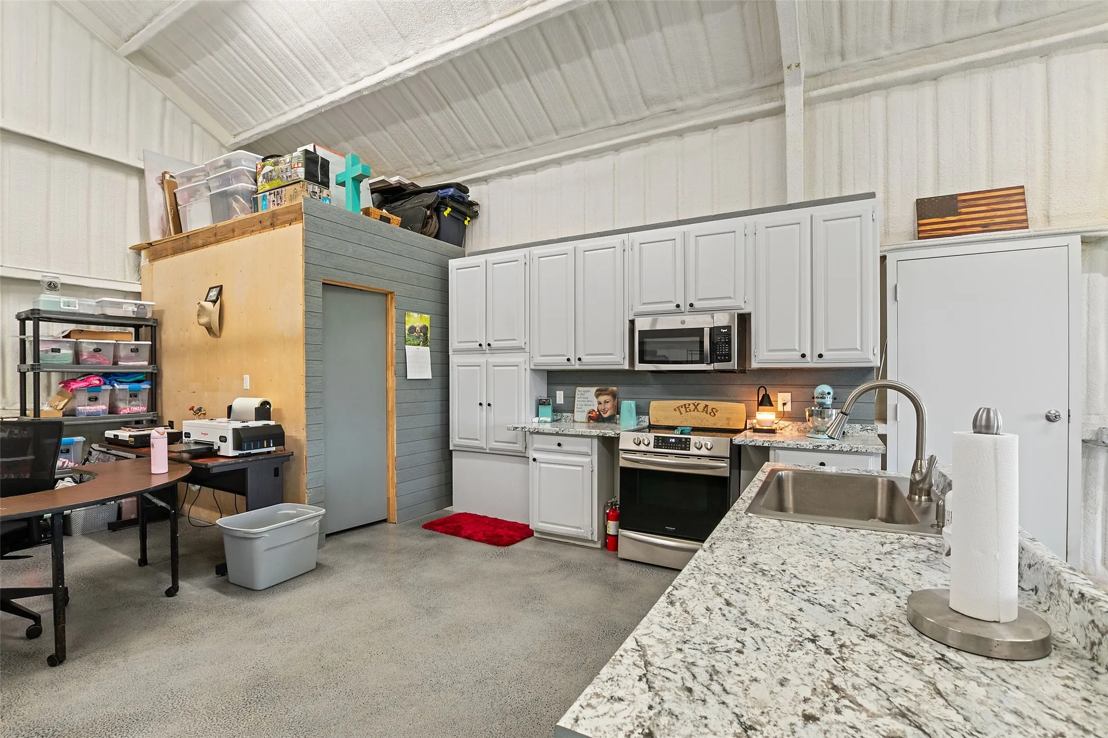 kitchen in shop