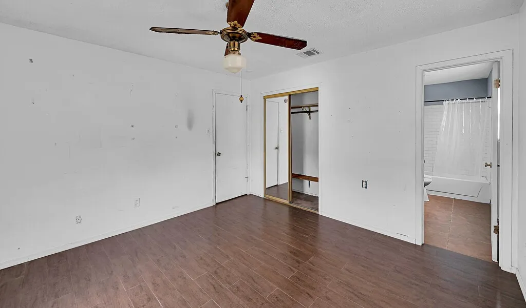 Single Family Residence For Sale in Bosque County , 105 County Road 3590, China Spring, Texas 76633, 3 Bedroom, 2 Bathroom, 1 Garage spaces, 1,309 Sqft, built in 1980, Preowned, mls#21220545, Real Estate Agent in China Spring, Homes For Sale in Bosque county, Homes For Sale in China Spring, Realtor in China Spring Texas, Real Estate Brokerage Independent Realty Texas, Luminita Cordes Realtor