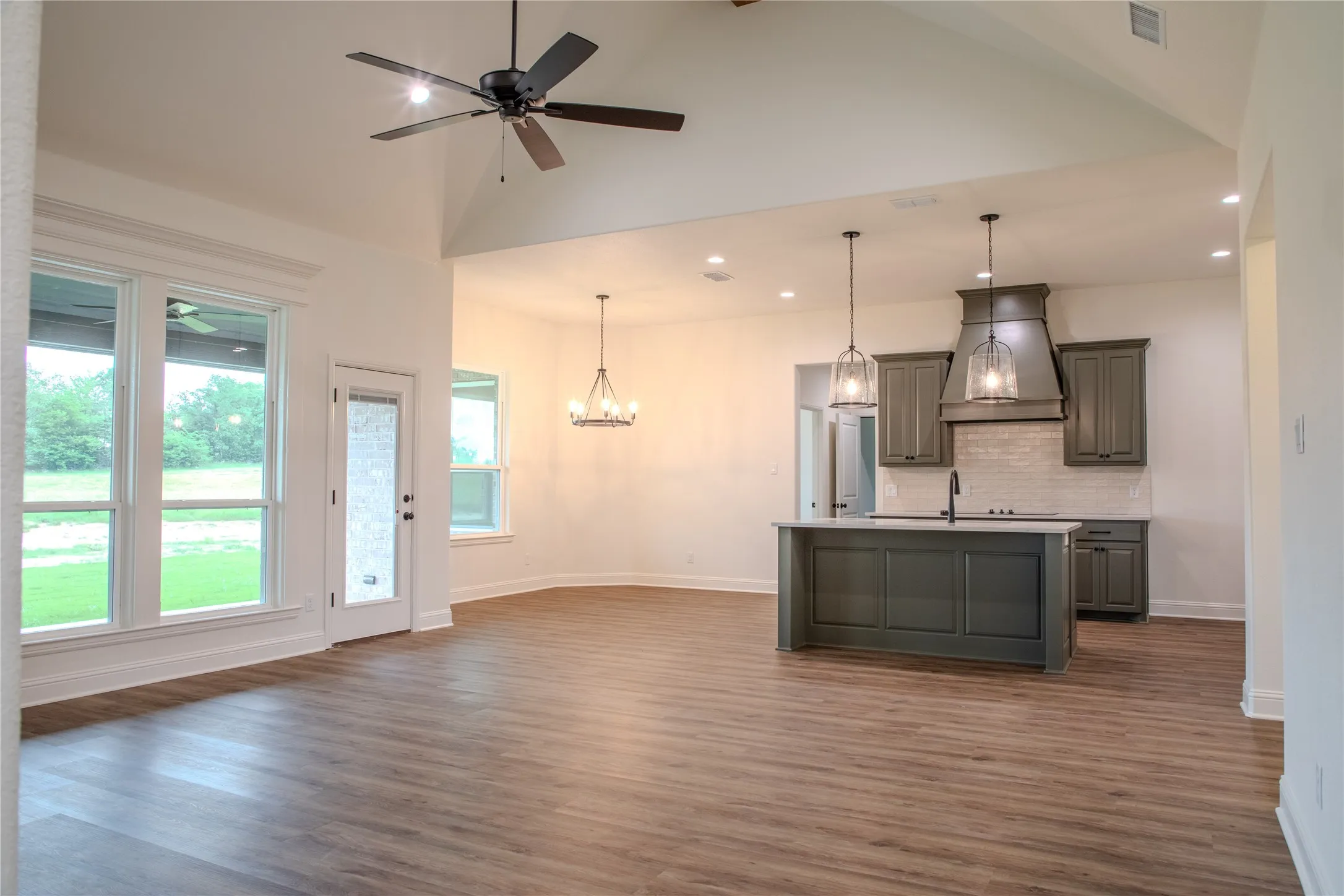 Single Family Residence For Sale in Parker County , 204 Sweetgrass Drive, Poolville, Texas 76487, 4 Bedroom, 3 Bathroom, 2 Garage spaces, 2,360 Sqft, built in 2026, New Construction - Complete, mls#21247361, Real Estate Agent in Poolville, Homes For Sale in Parker county, Homes For Sale in Poolville, Realtor in Poolville Texas, Real Estate Brokerage Independent Realty Texas, Luminita Cordes Realtor