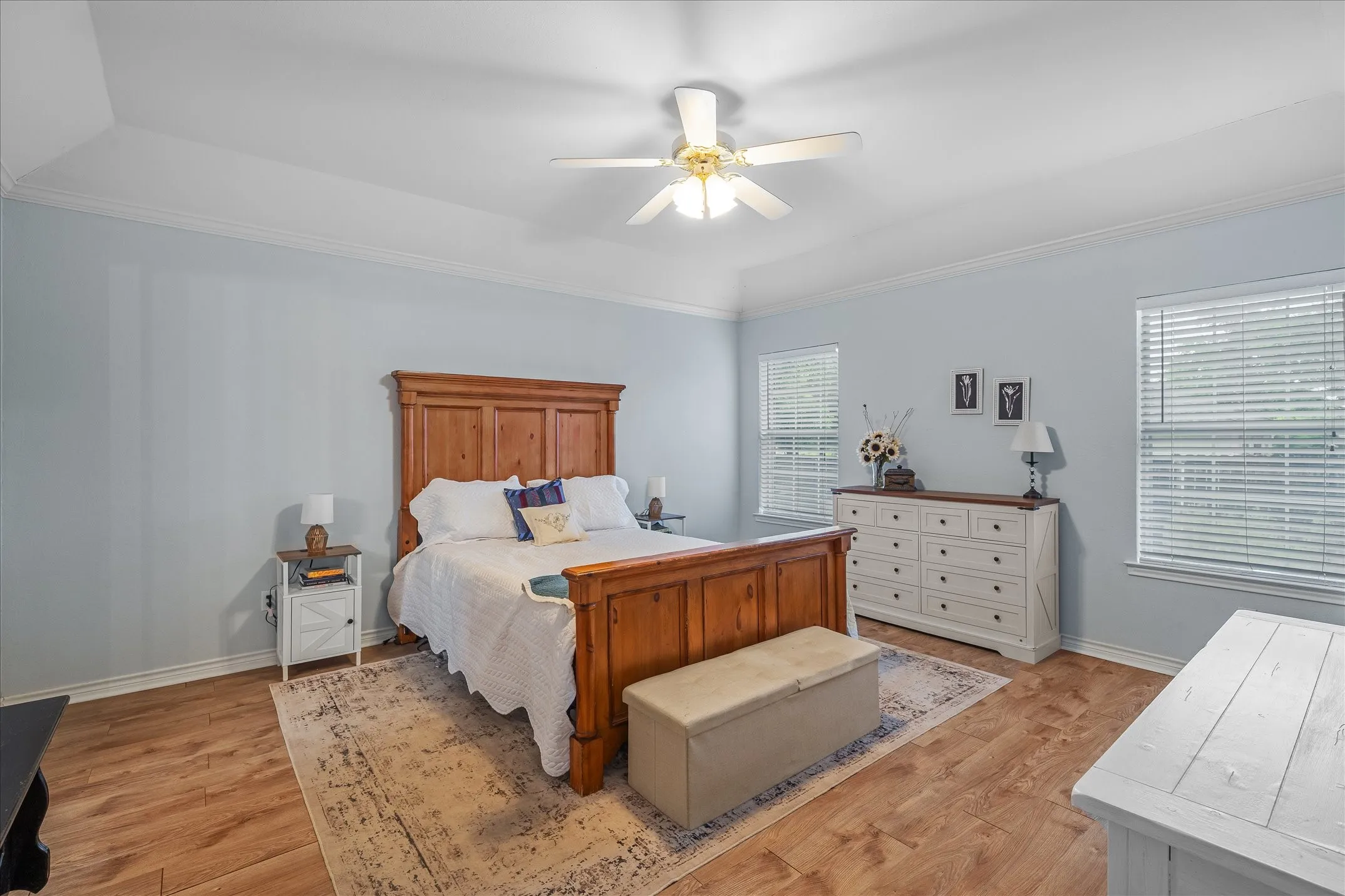 Single Family Residence For Sale in Van Zandt County , 560 Washington Street, Van, Texas 75790, 3 Bedroom, 2 Bathroom, 2 Garage spaces, 1,608 Sqft, built in 1998, mls#21241872, Real Estate Agent in Van, Homes For Sale in Van Zandt county, Homes For Sale in Van, Realtor in Van Texas, Real Estate Brokerage Independent Realty Texas, Luminita Cordes Realtor
