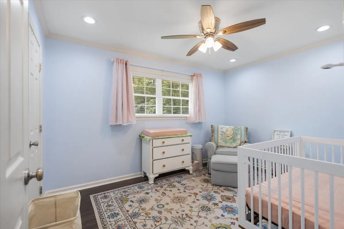 Single Family Residence For Sale in Smith County , 1327 BRIDLE PATH Lane, Hideaway, Texas 75771, 3 Bedroom, 2 Bathroom, Garage spaces, 1,778 Sqft, built in 1982, Preowned, mls#21247434, Real Estate Agent in Hideaway, Homes For Sale in Smith county, Homes For Sale in Hideaway, Realtor in Hideaway Texas, Real Estate Brokerage Independent Realty Texas, Luminita Cordes Realtor